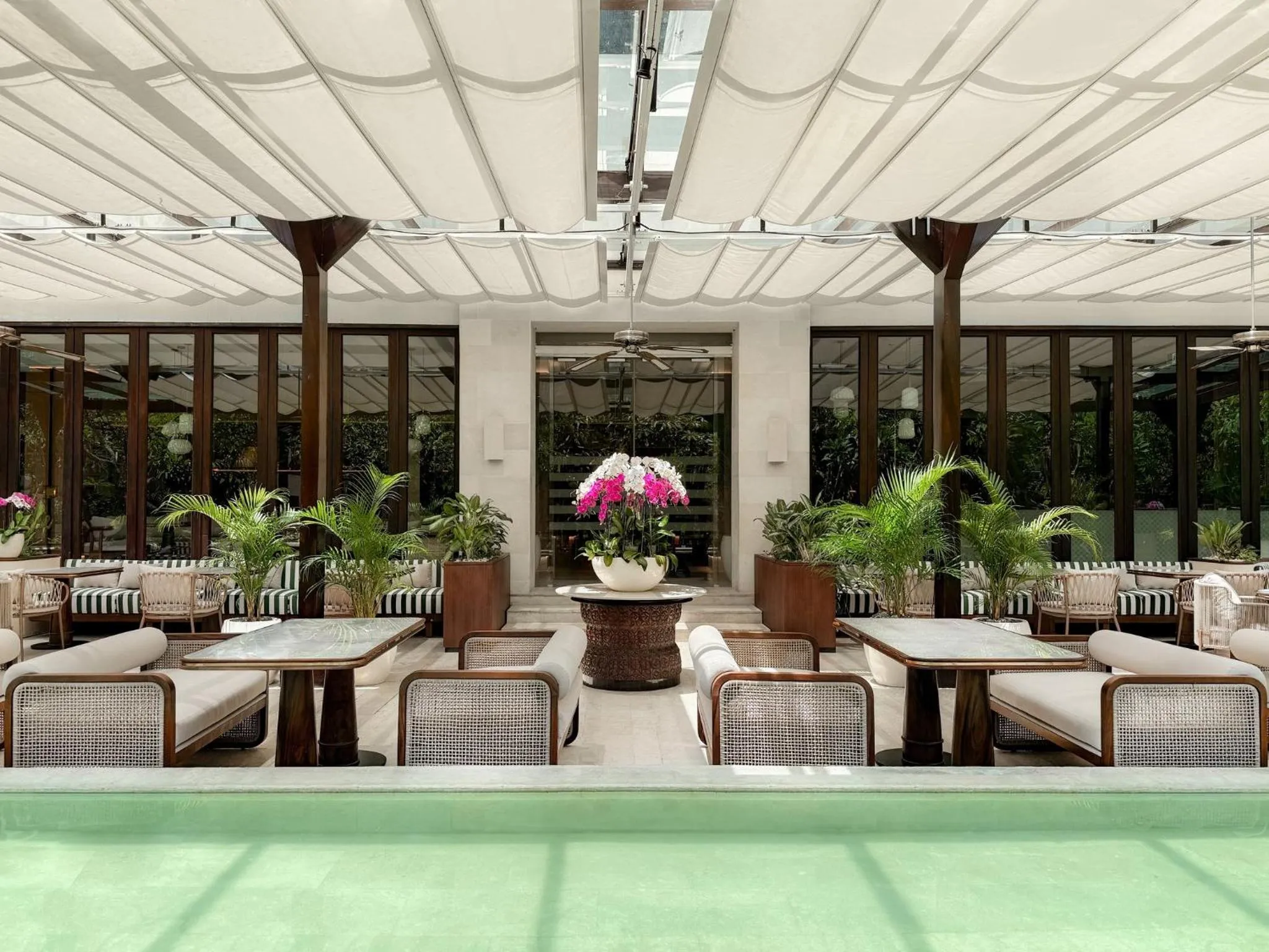 Restaurant/places to eat in InterContinental Bali Sanur Resort by IHG