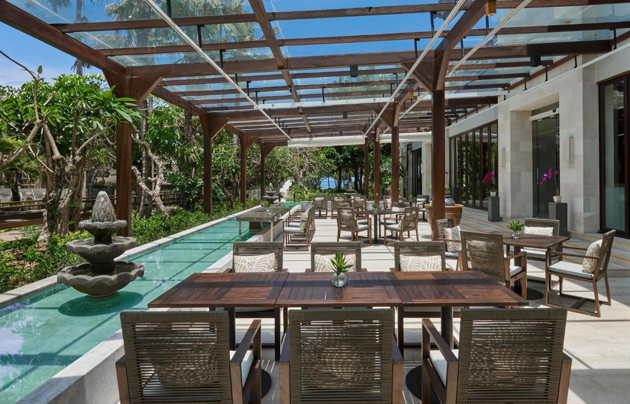 Restaurant/places to eat in InterContinental Bali Sanur Resort by IHG