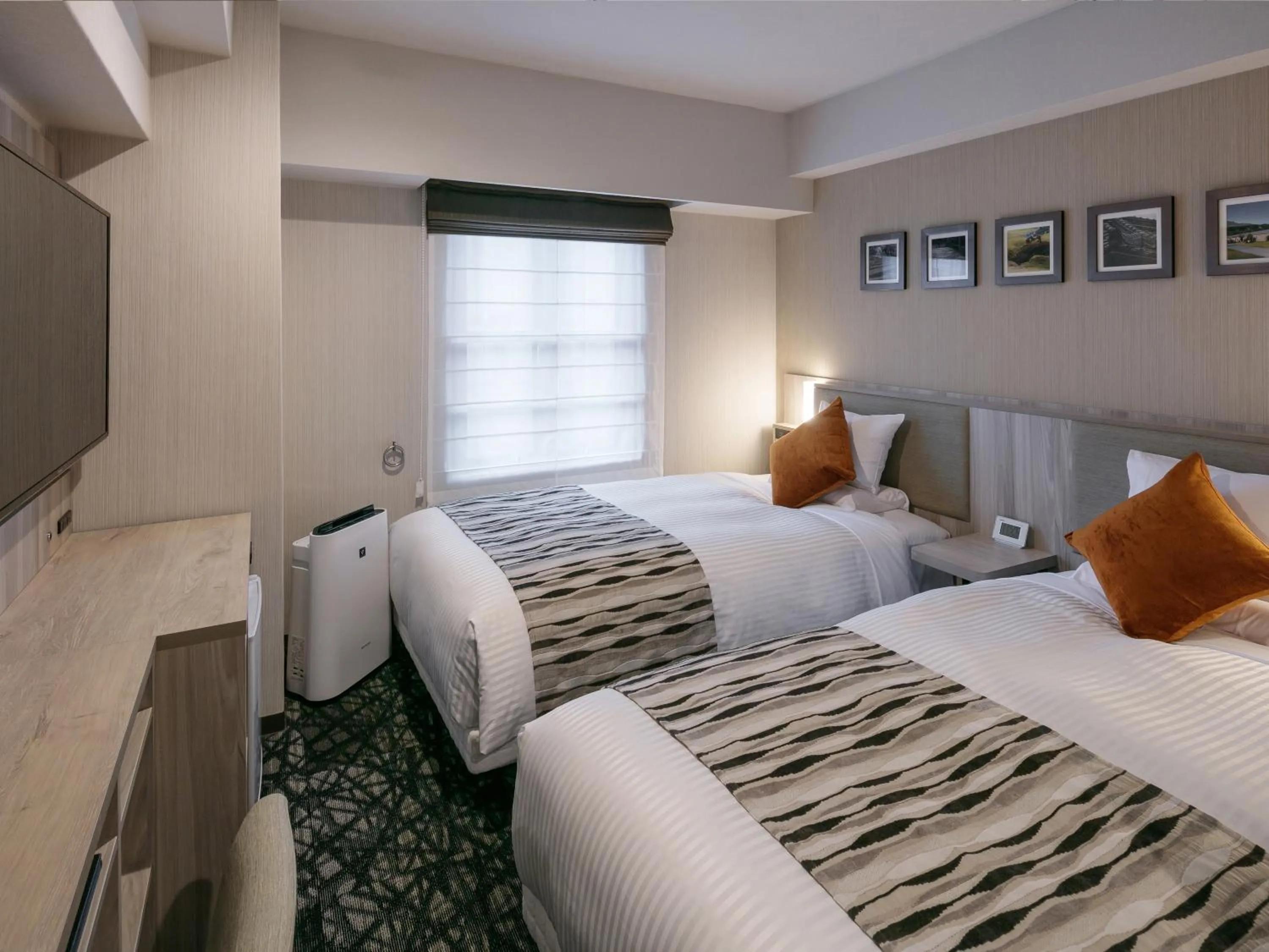 Photo of the whole room, Bed in Cent Inn Nibankan