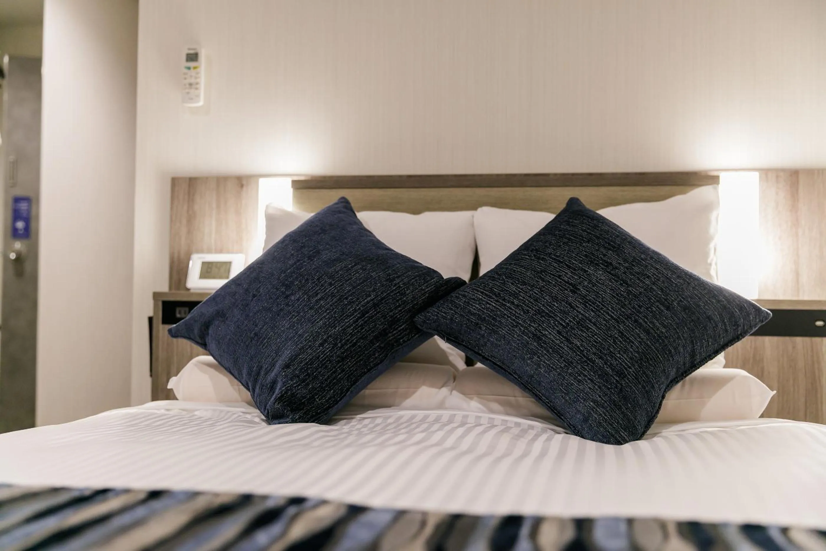 Photo of the whole room, Bed in Cent Inn Nibankan