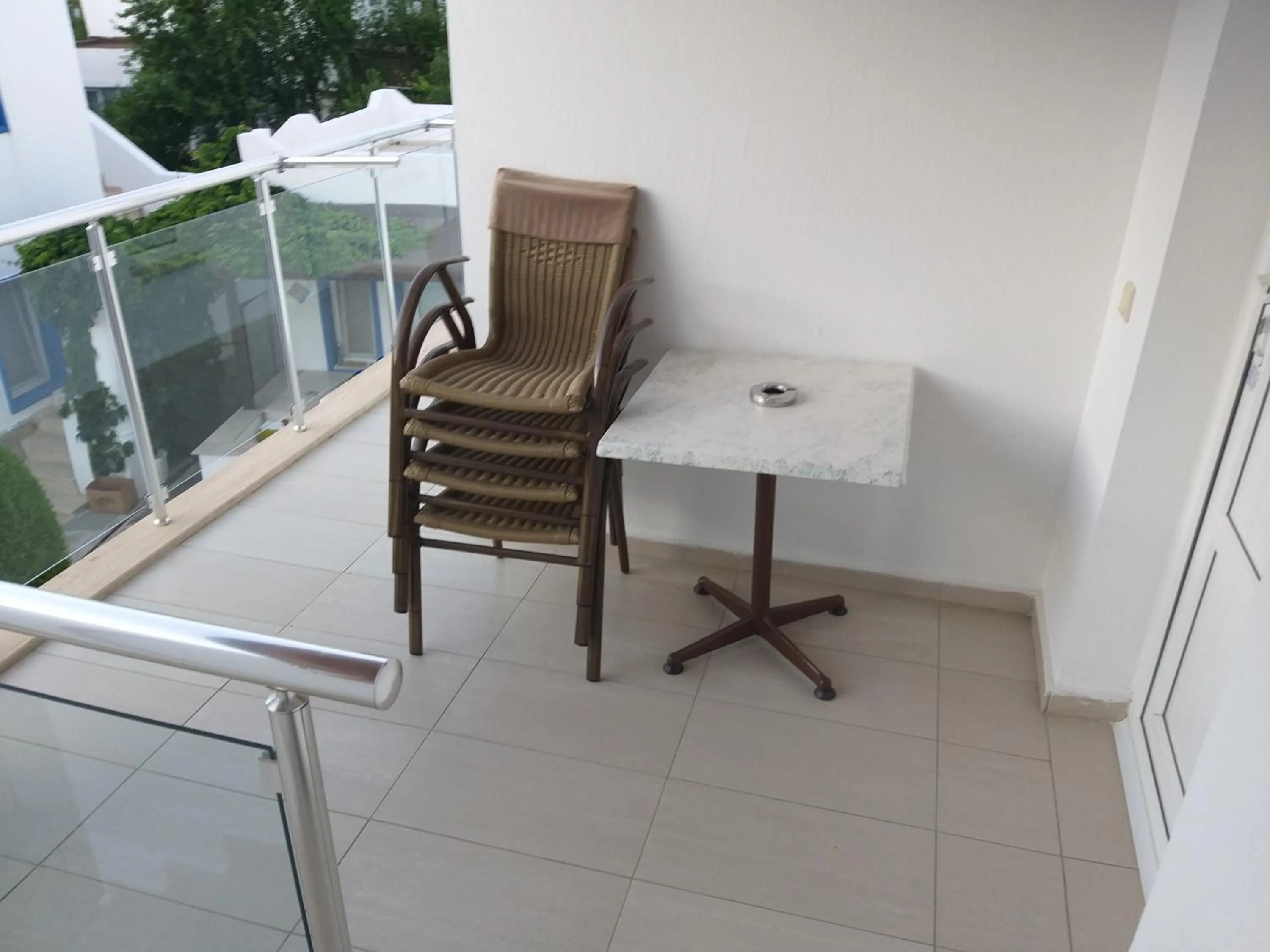 Paradise Apart Hotel