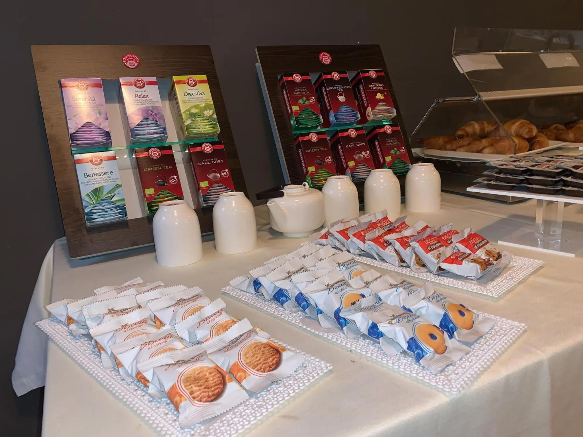 Breakfast in Hotel Masaniello Luxury