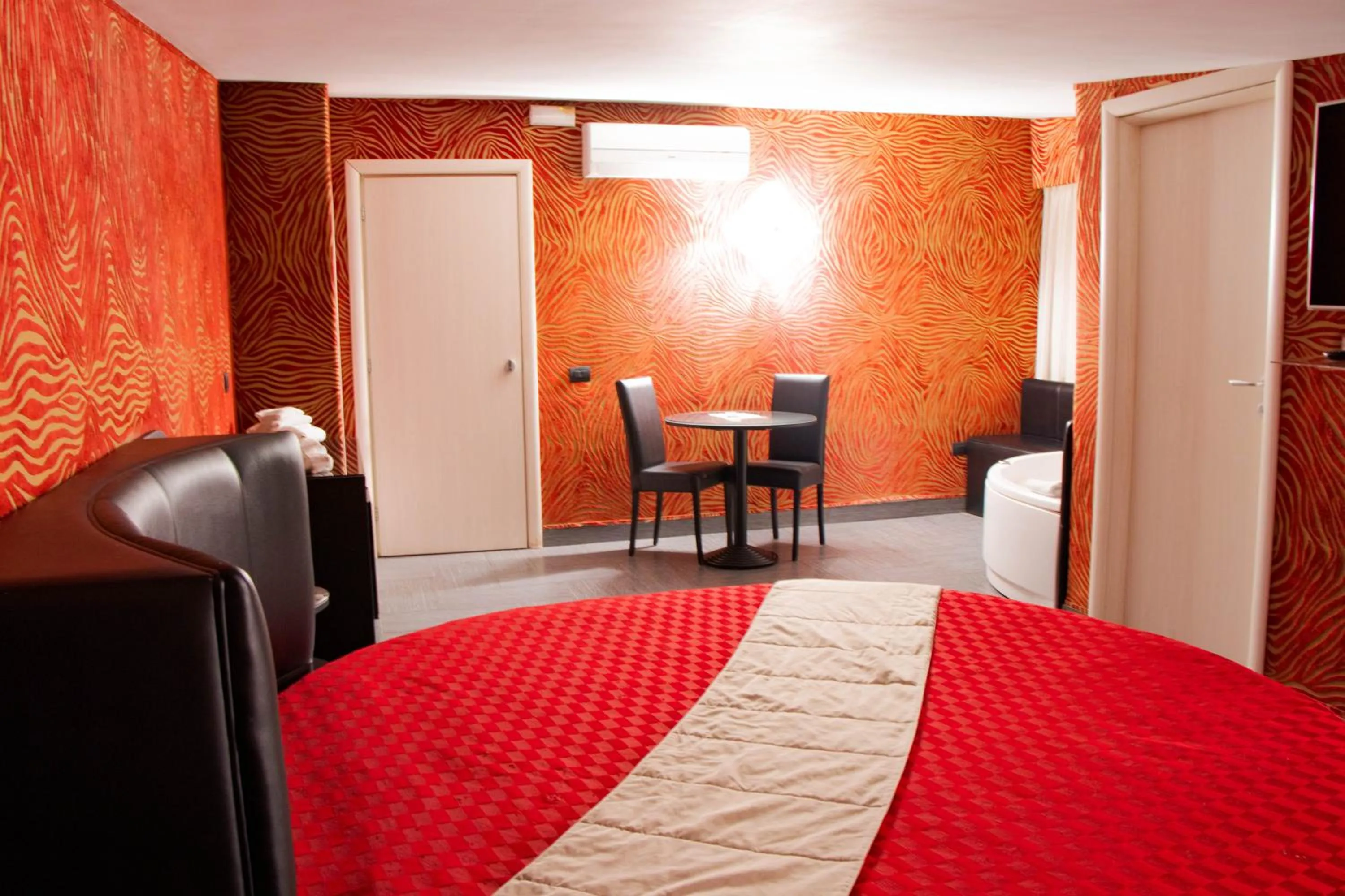 Bed in Hotel Masaniello Luxury