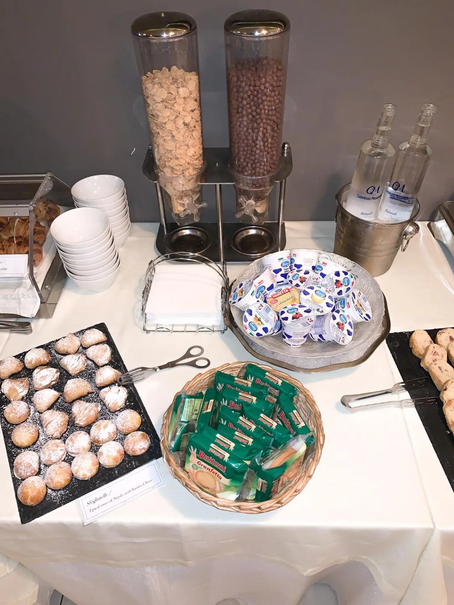 Food in Hotel Masaniello Luxury