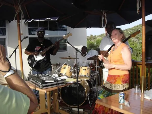 Restaurant/places to eat in St Francis Resort