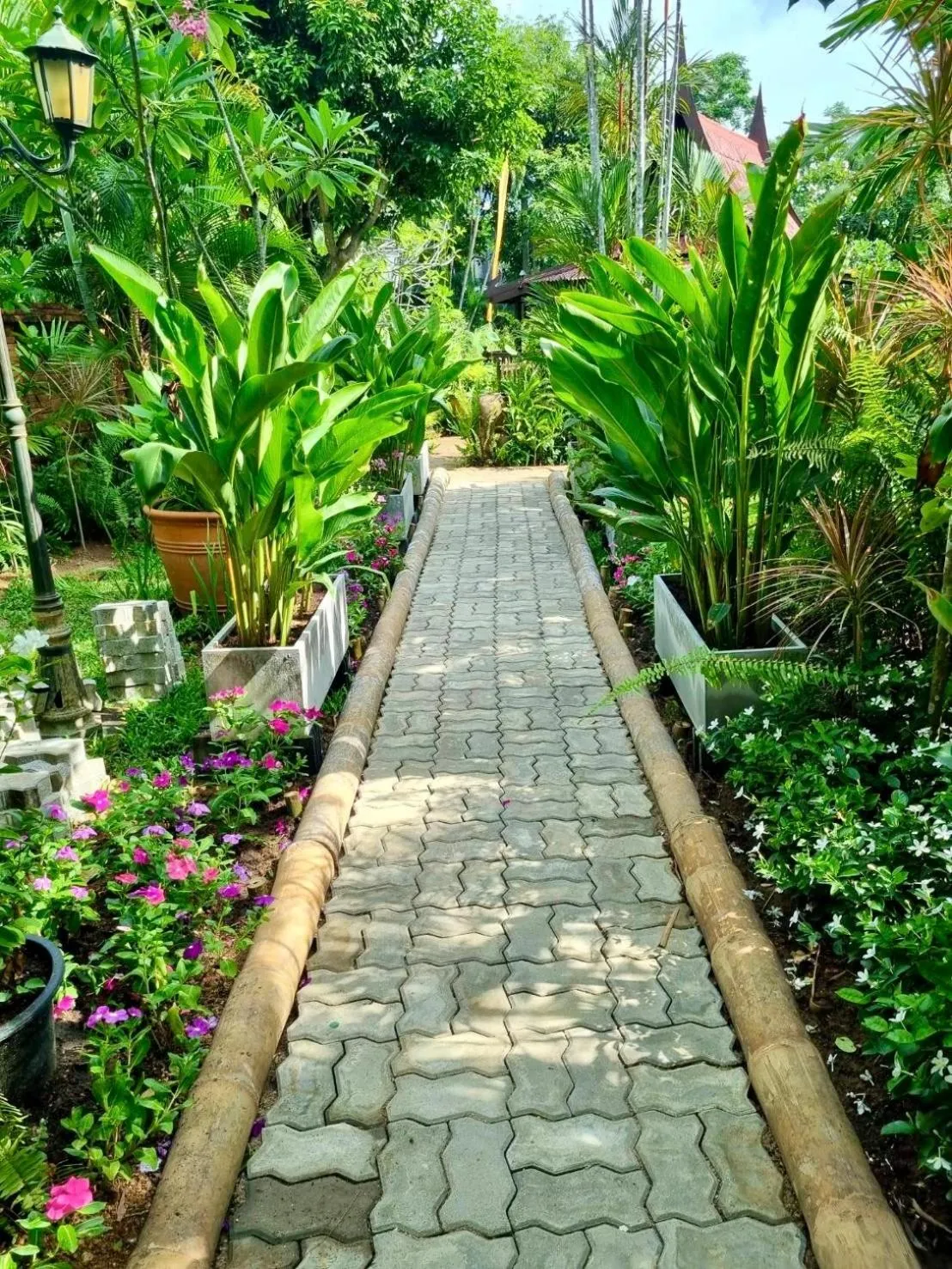 Garden in Ban Kaew Villas
