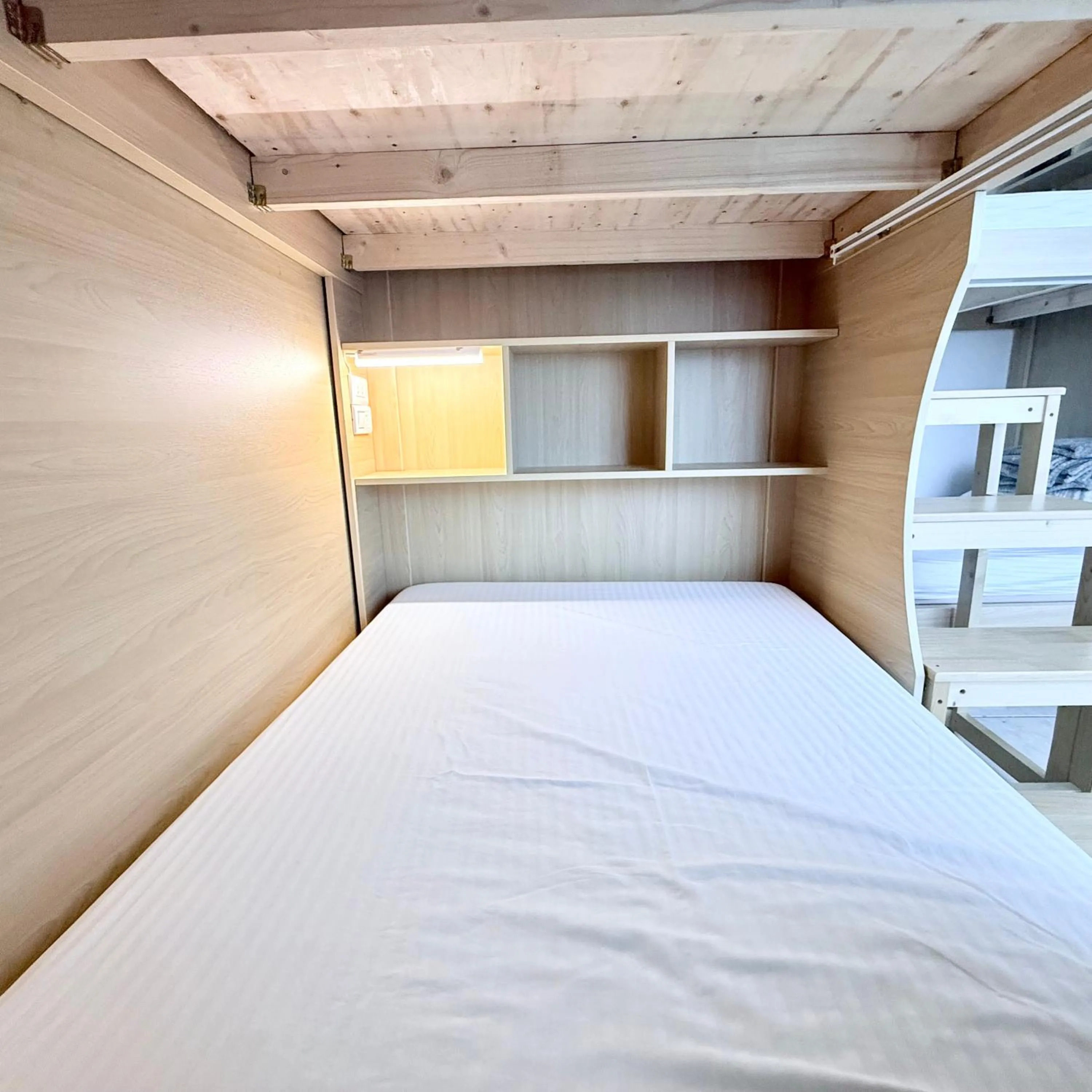 bunk bed, Bed in Utopia Hostel