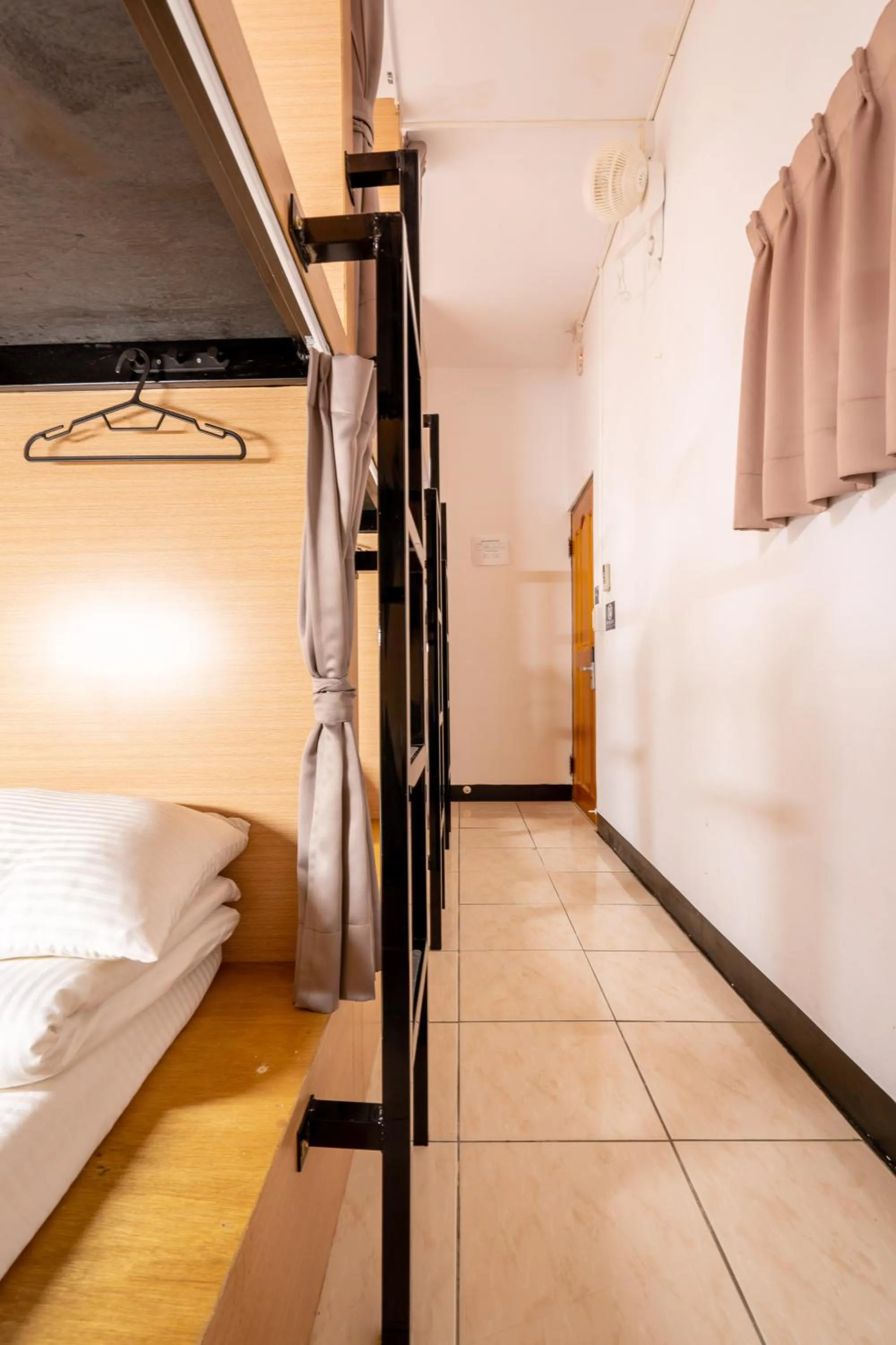 Bed in Utopia Hostel