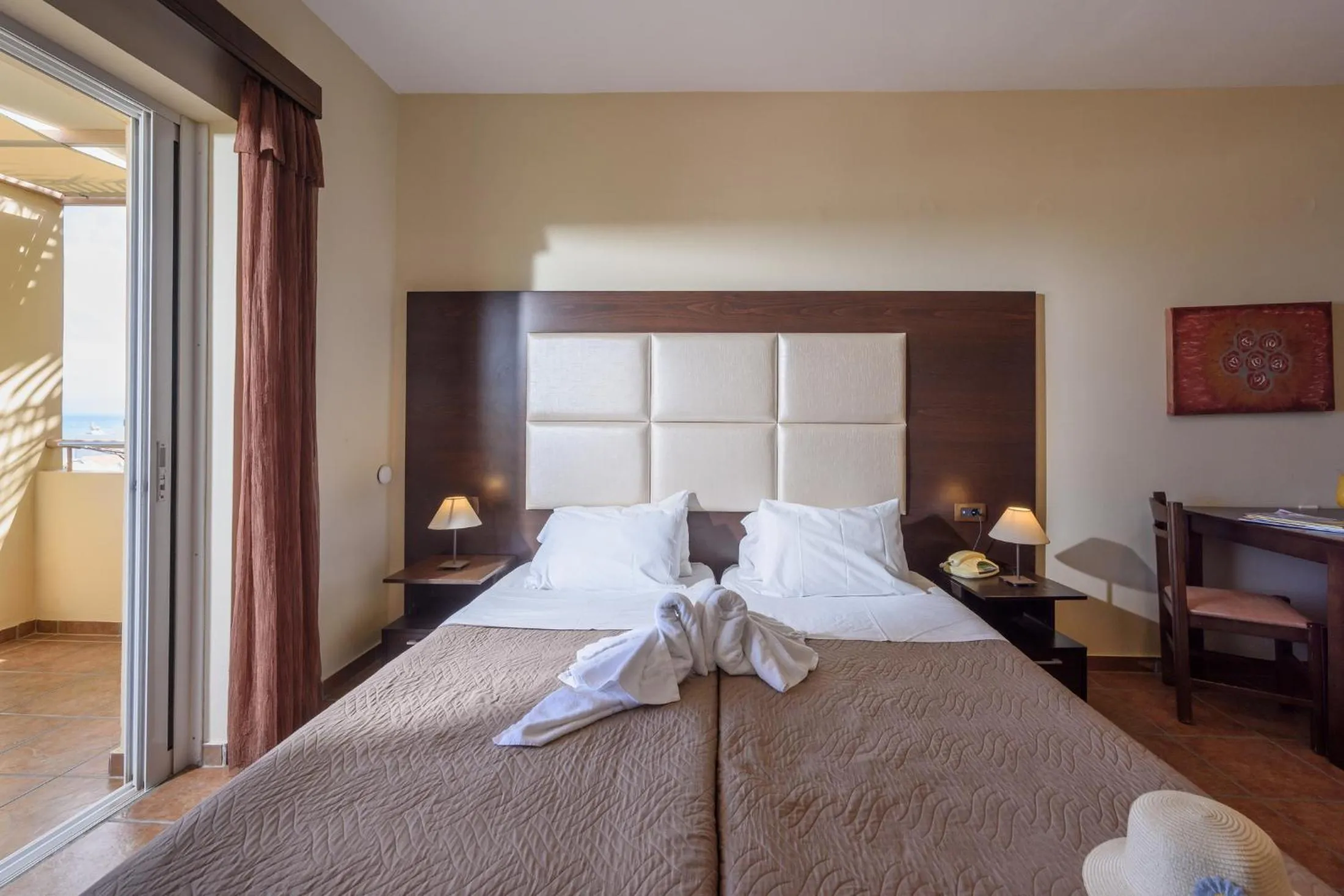 Bed in Eurohotel Theo Hotel