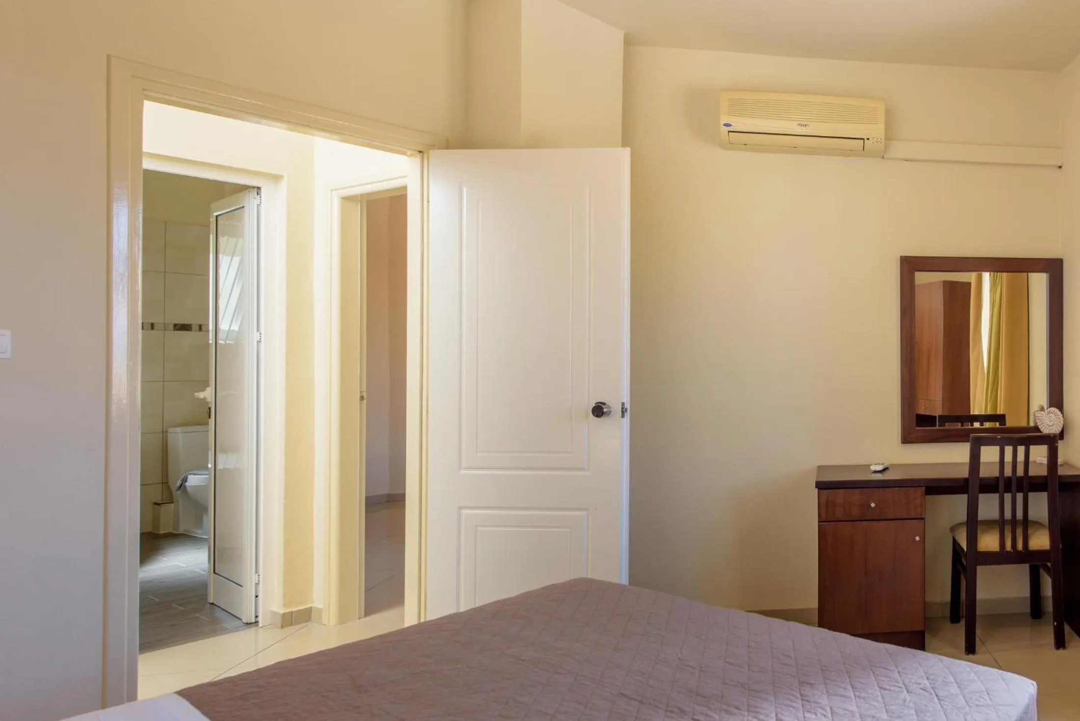 Bedroom in Eurohotel Theo Hotel