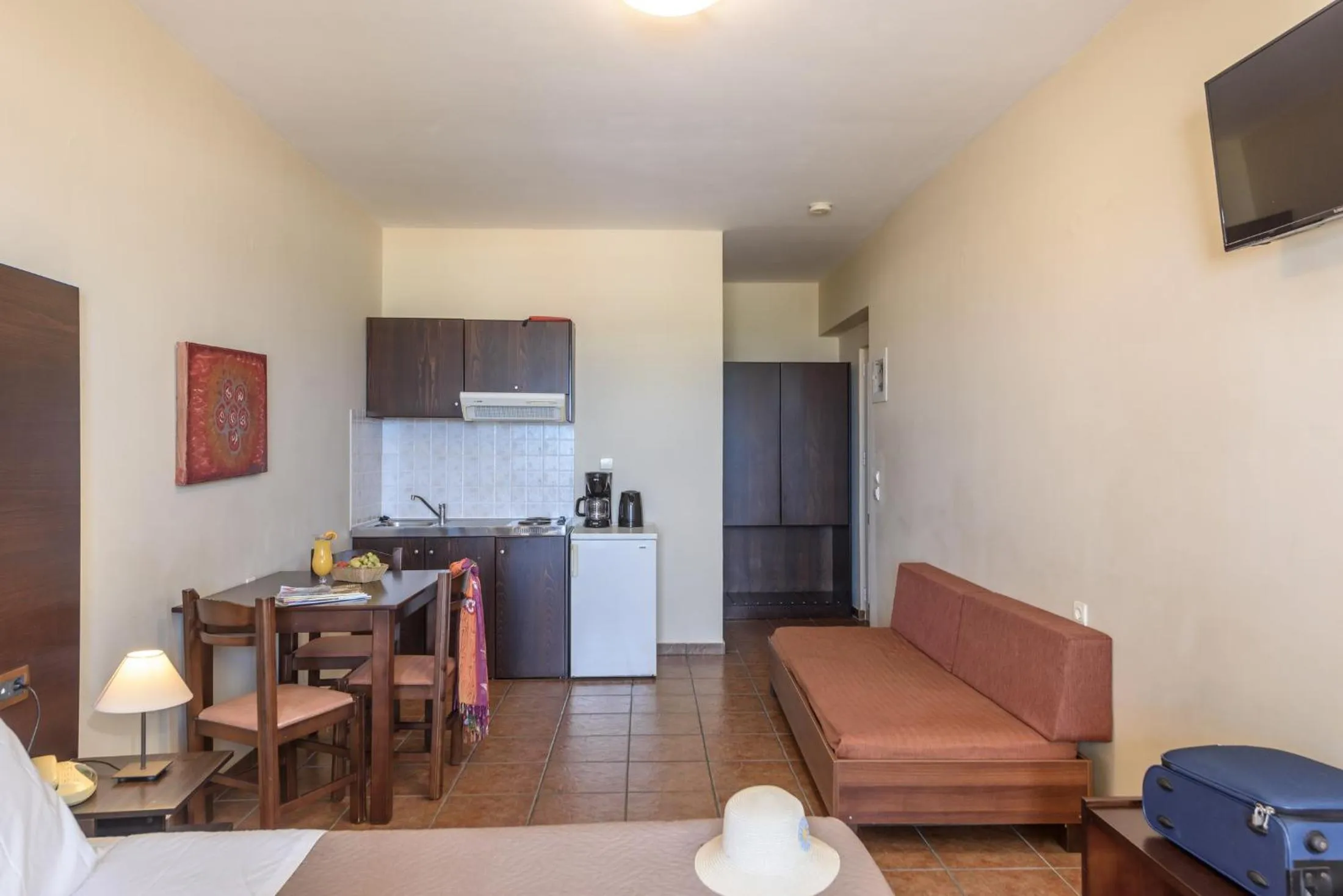 Photo of the whole room in Eurohotel Theo Hotel