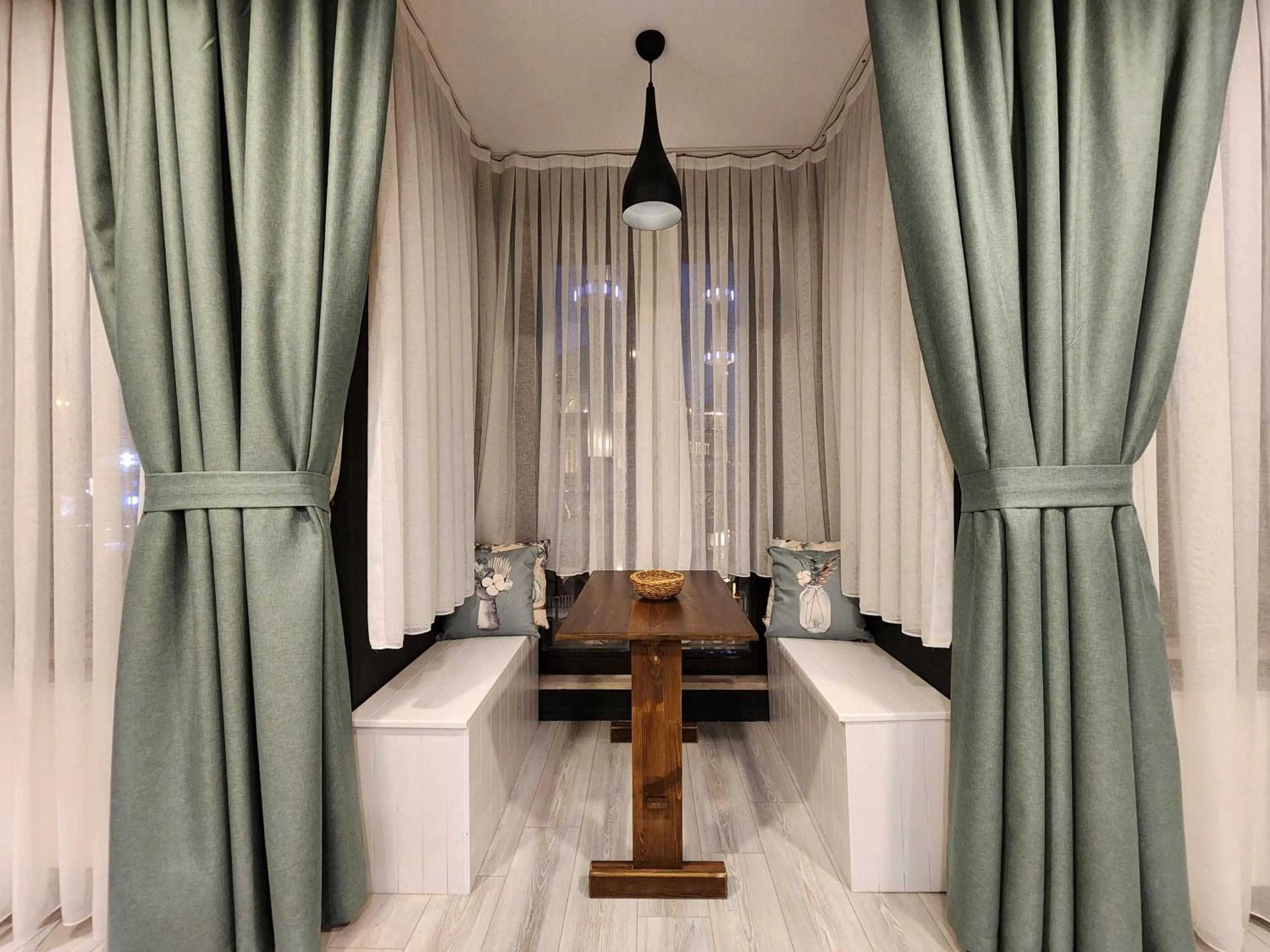 Seating area in Taksim Landhouse Hotel