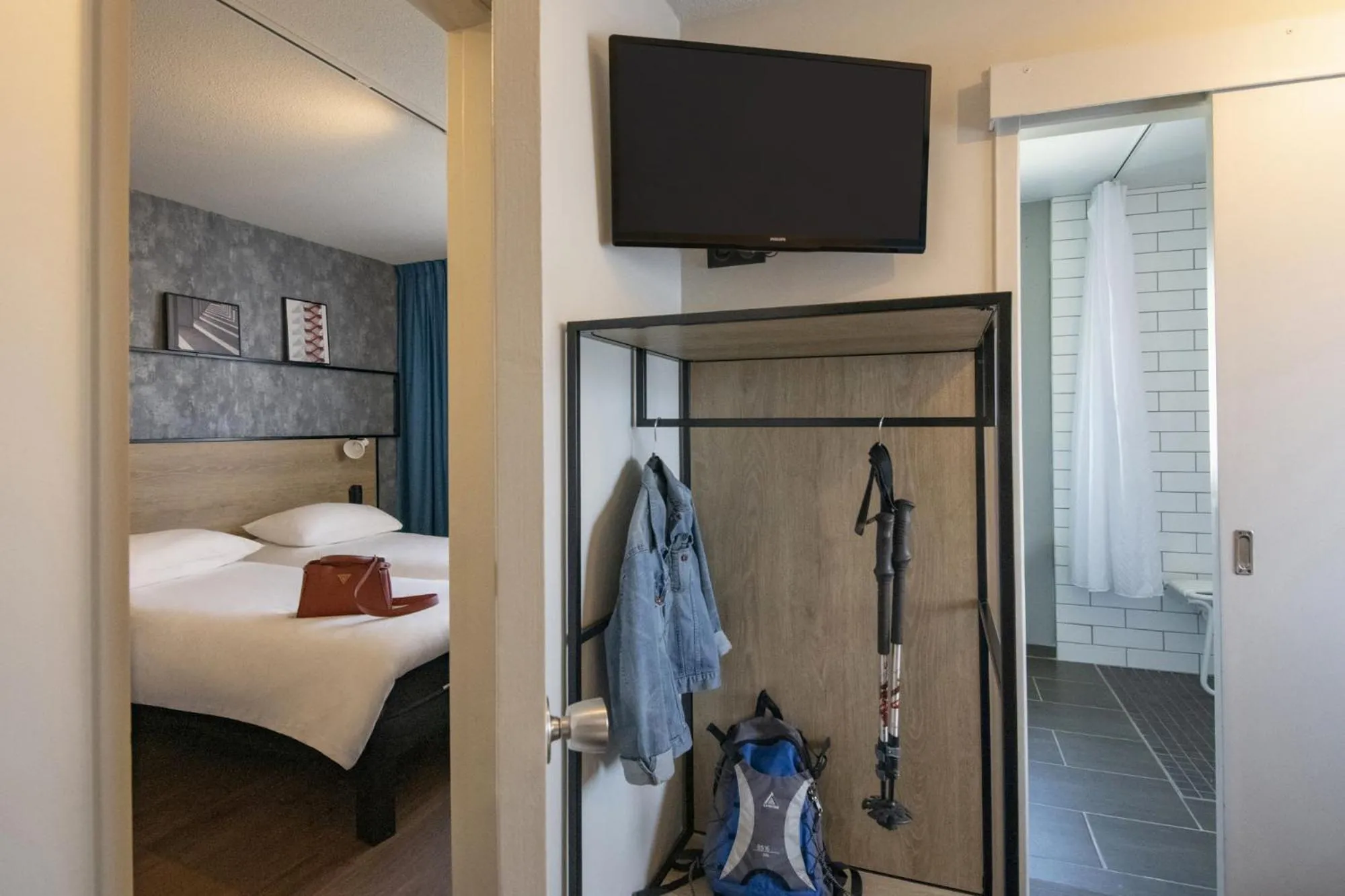 Bed in ibis Gap Centre