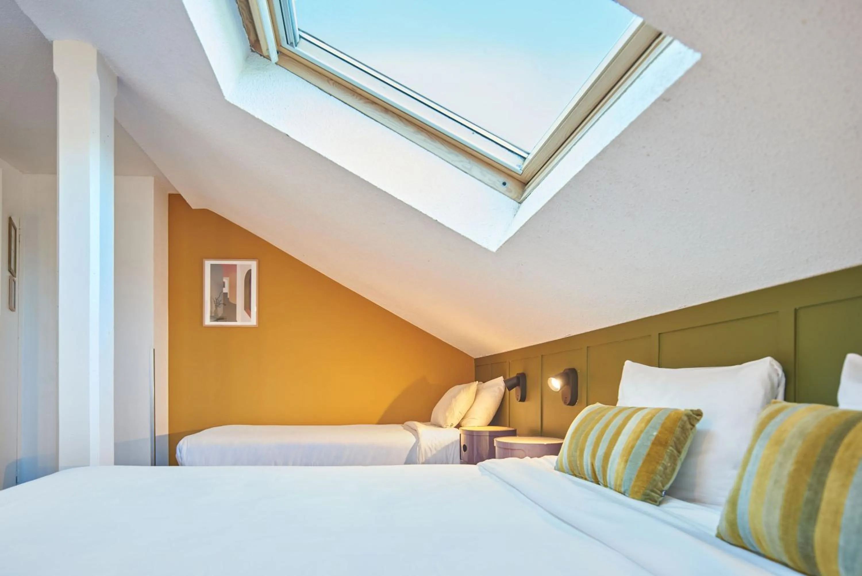 Bedroom, Bed in Hôtel Bordeaux Clémenceau by Happyculture