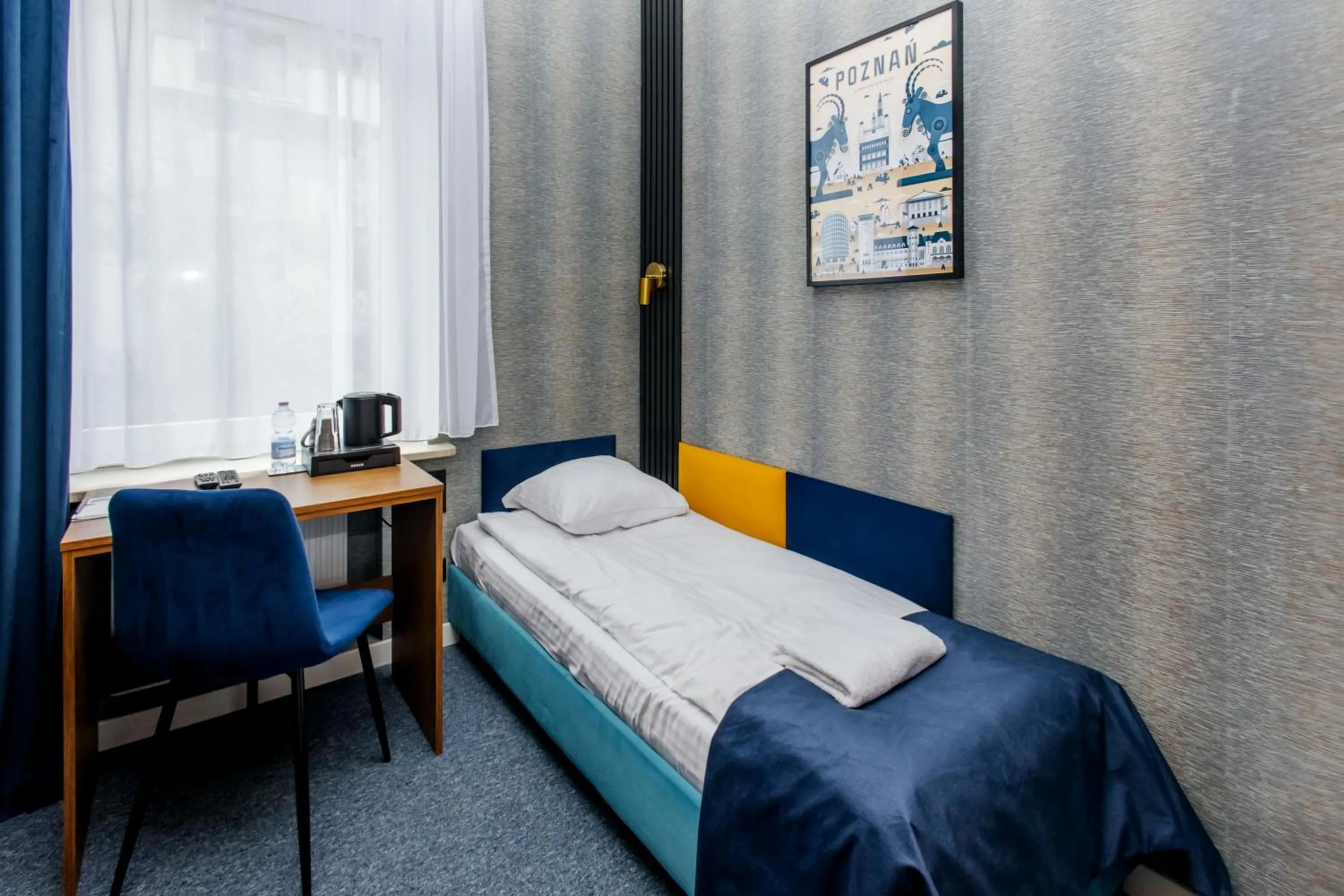 Bed in Elegant Apartments