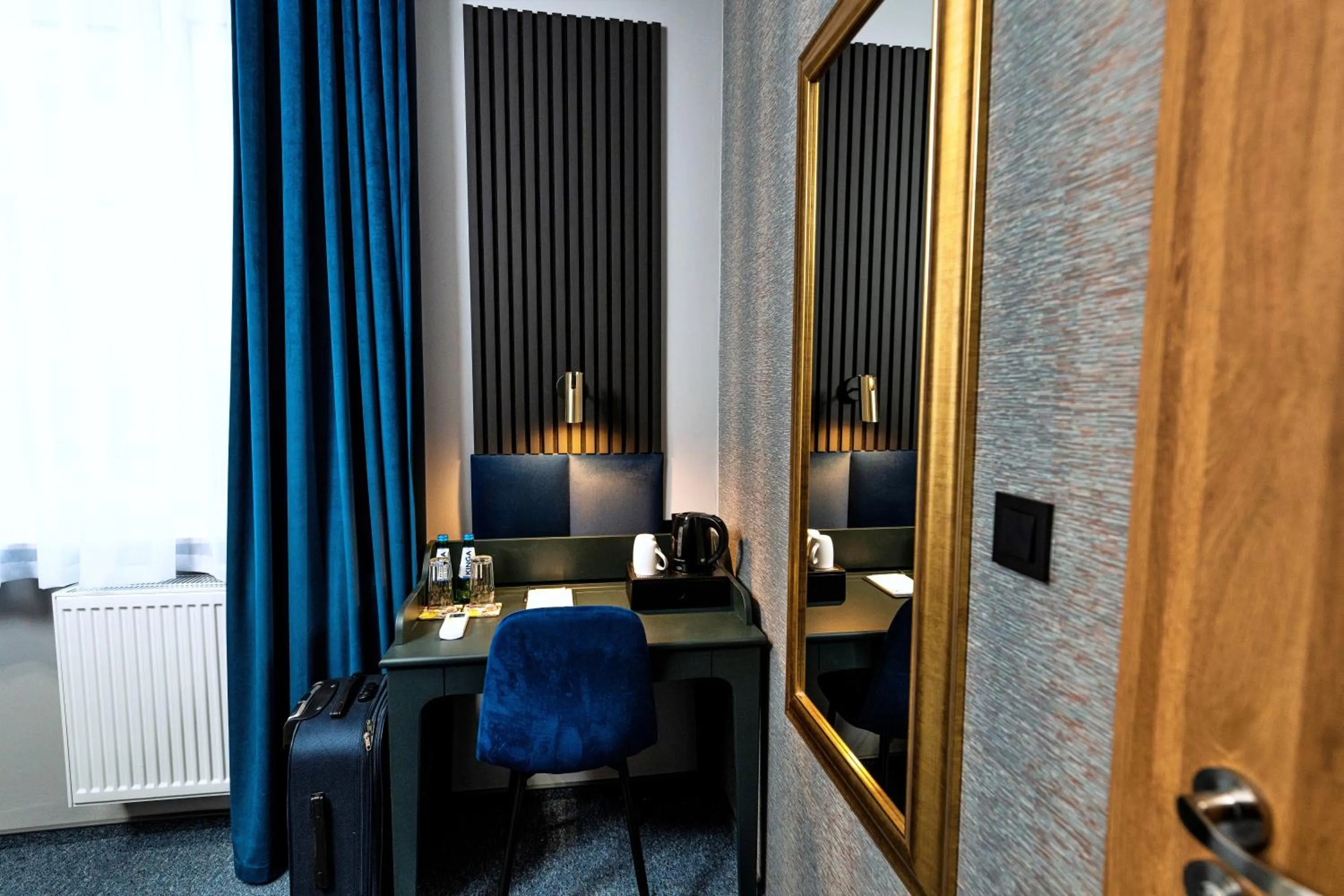 Coffee/tea facilities in Elegant Apartments