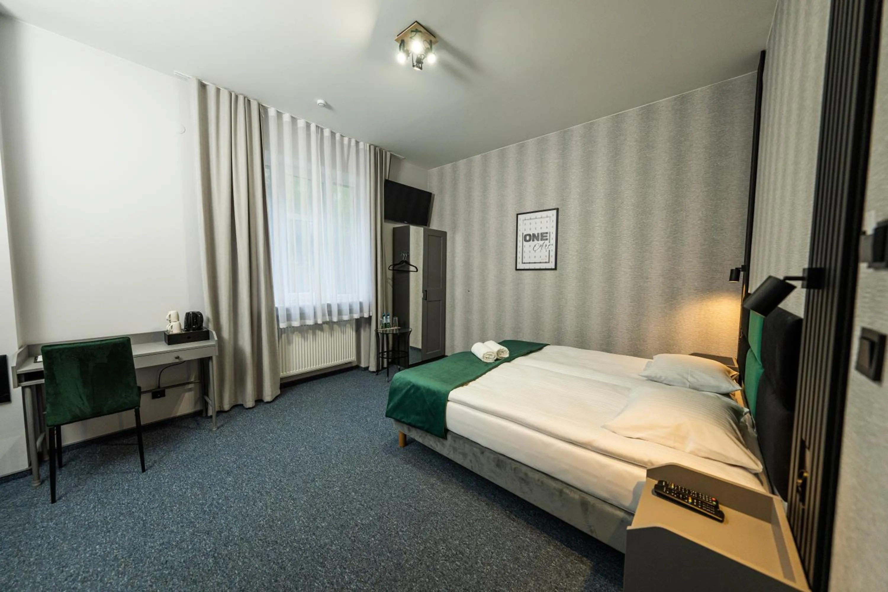 Bed in Elegant Apartments