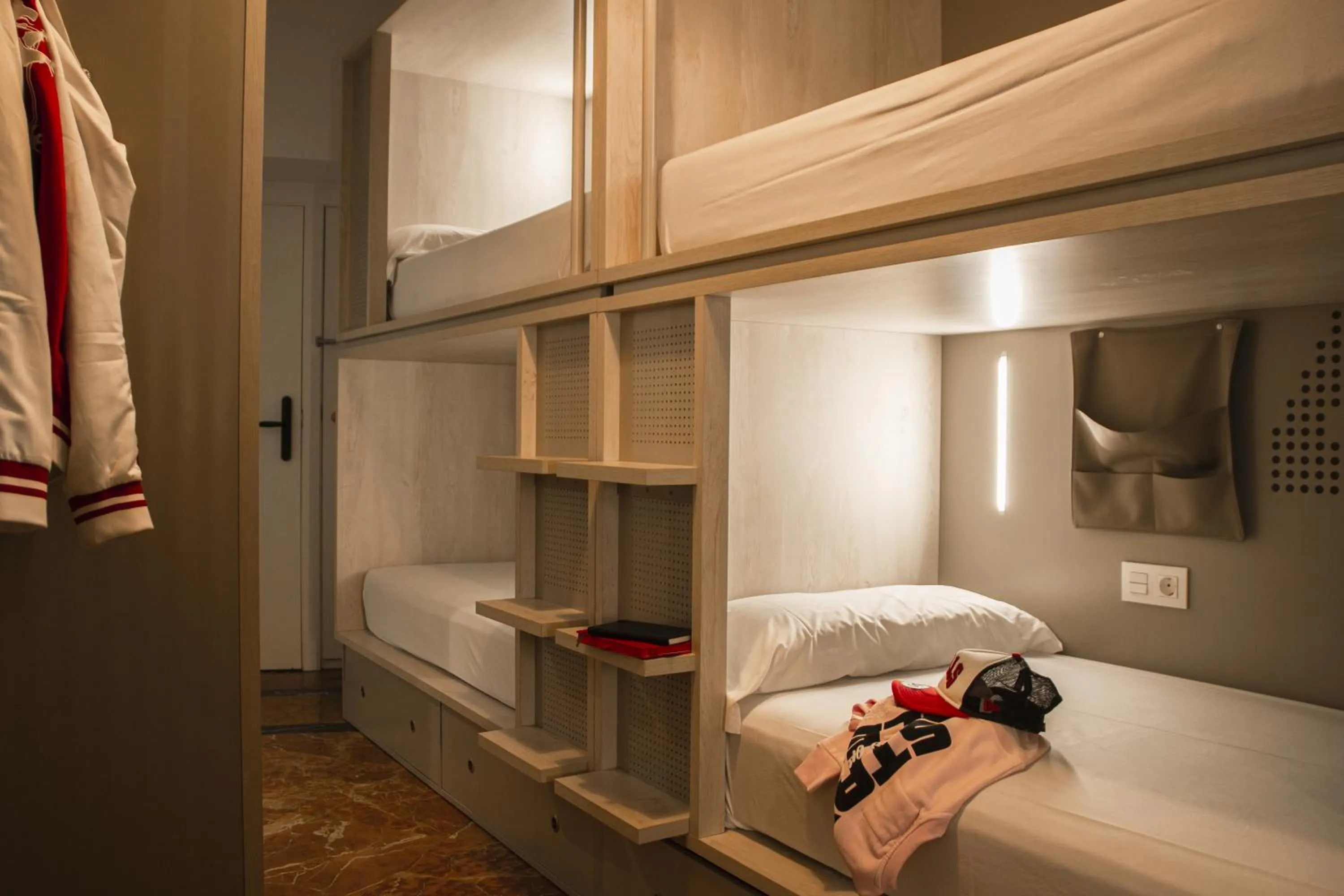 Bed in room00 Salvador Hostel