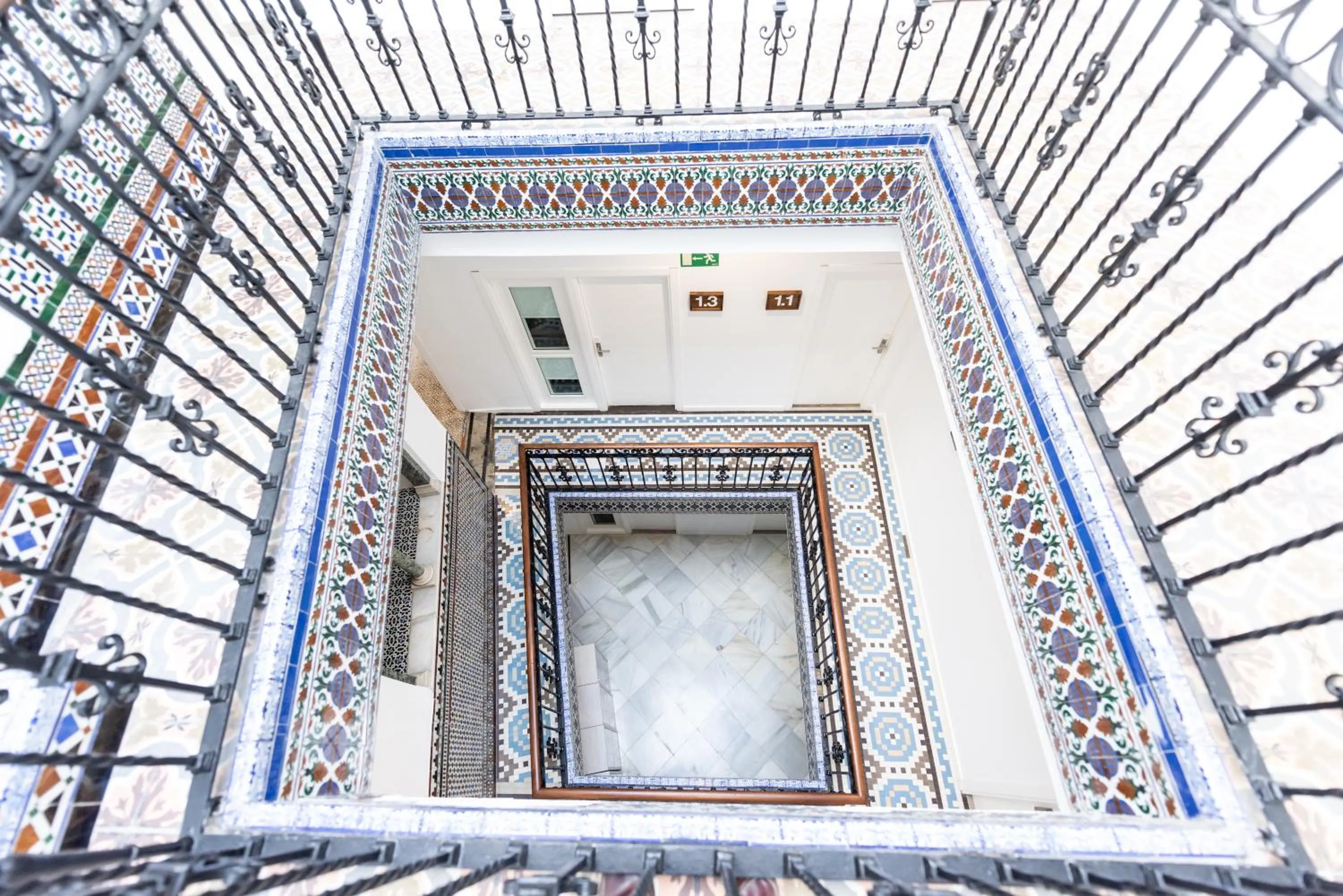 Property building in room00 Salvador Hostel