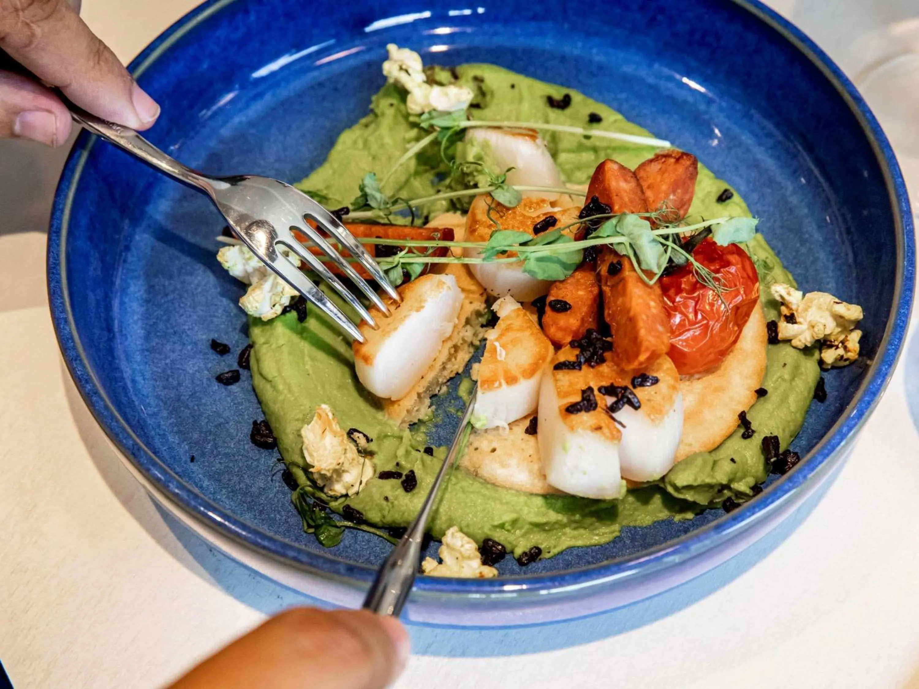 Restaurant/places to eat in Novotel Beaune