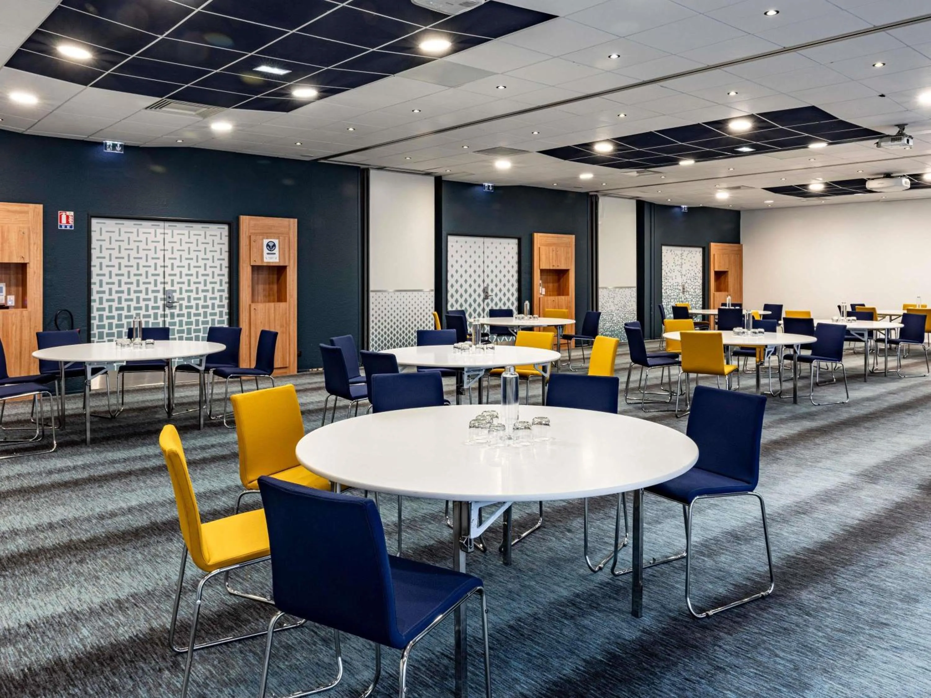 Meeting/conference room in Novotel Beaune