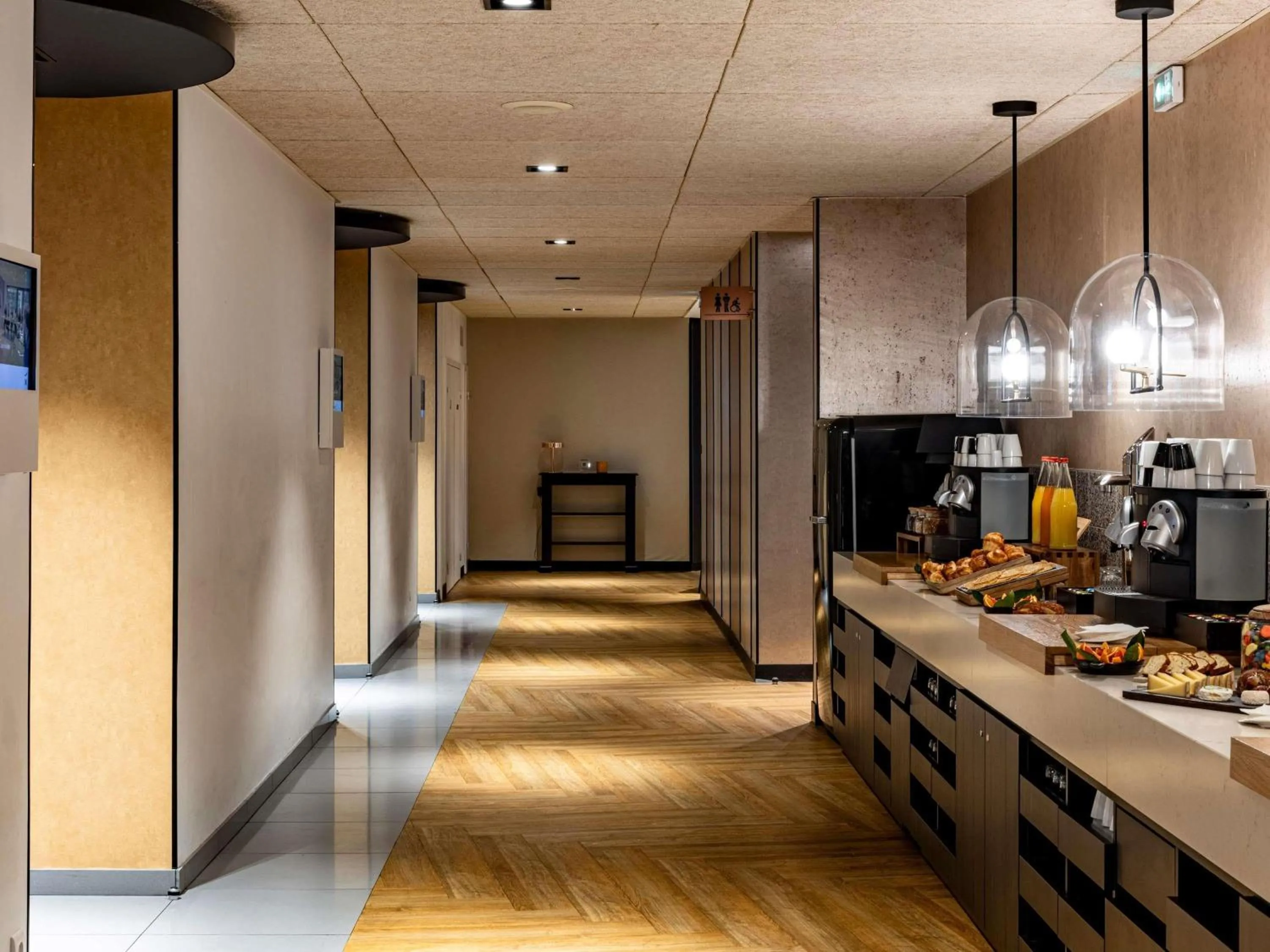 Meeting/conference room in Novotel Beaune