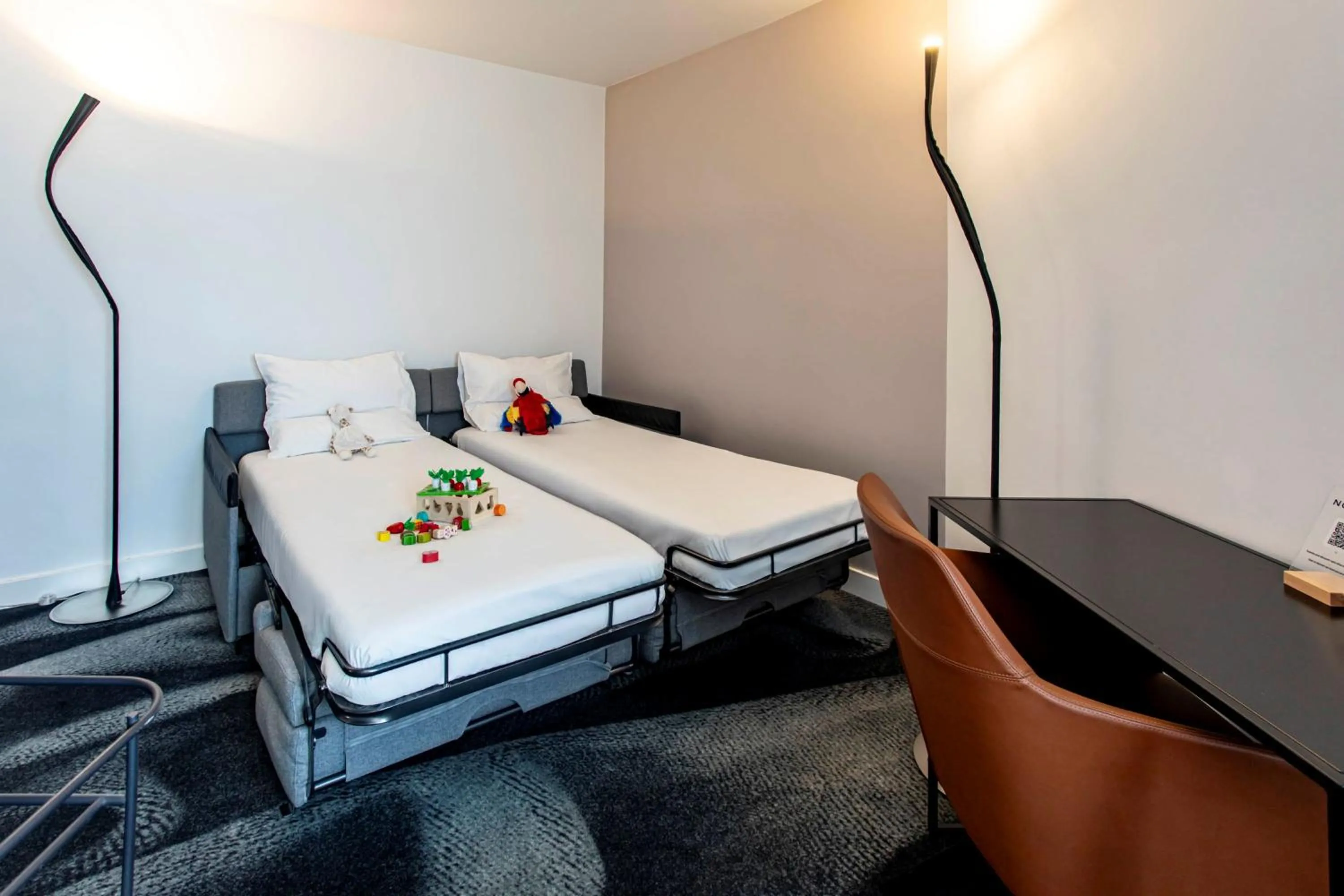 Photo of the whole room, Bed in Novotel Beaune
