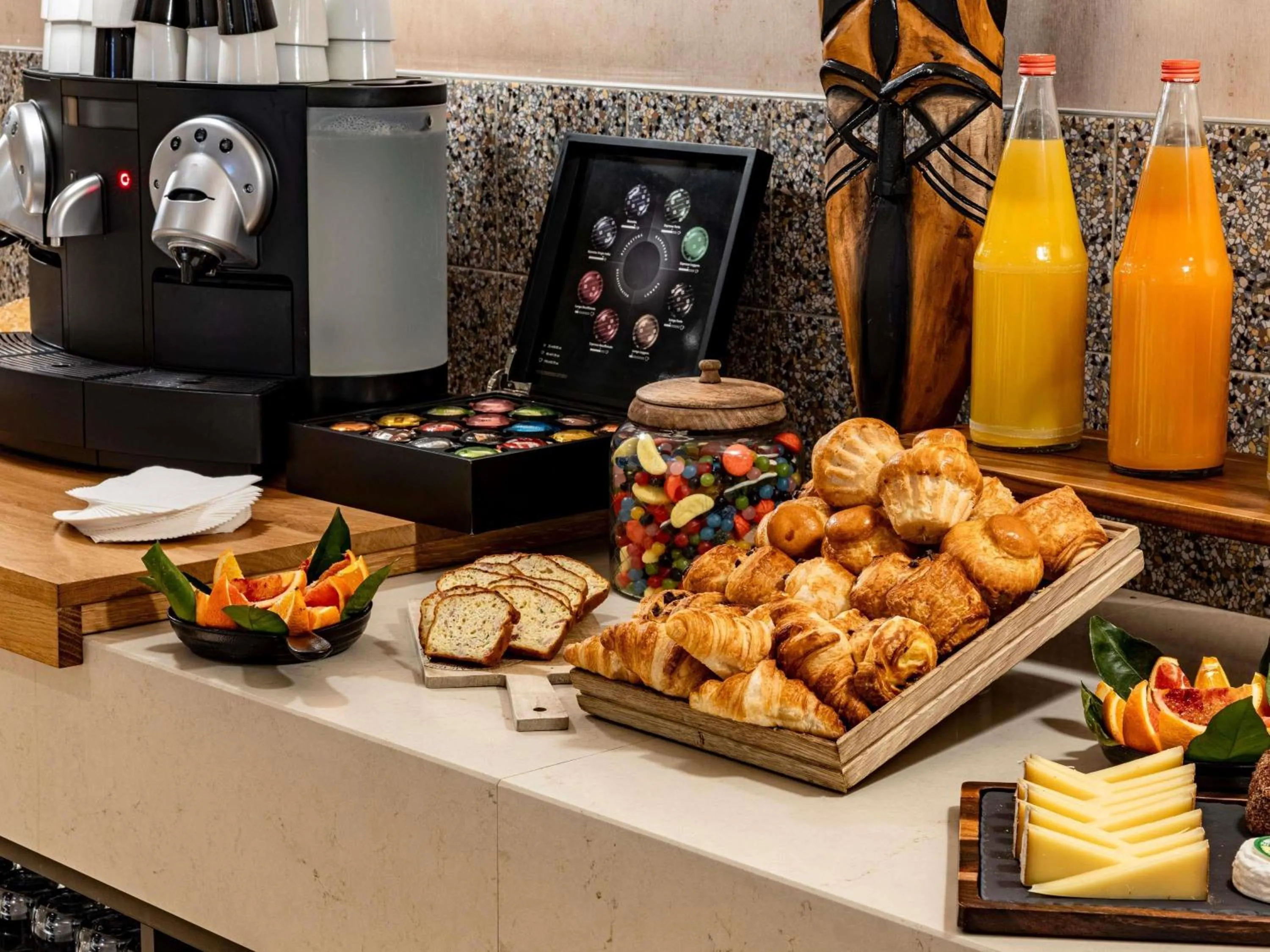 Meeting/conference room in Novotel Beaune