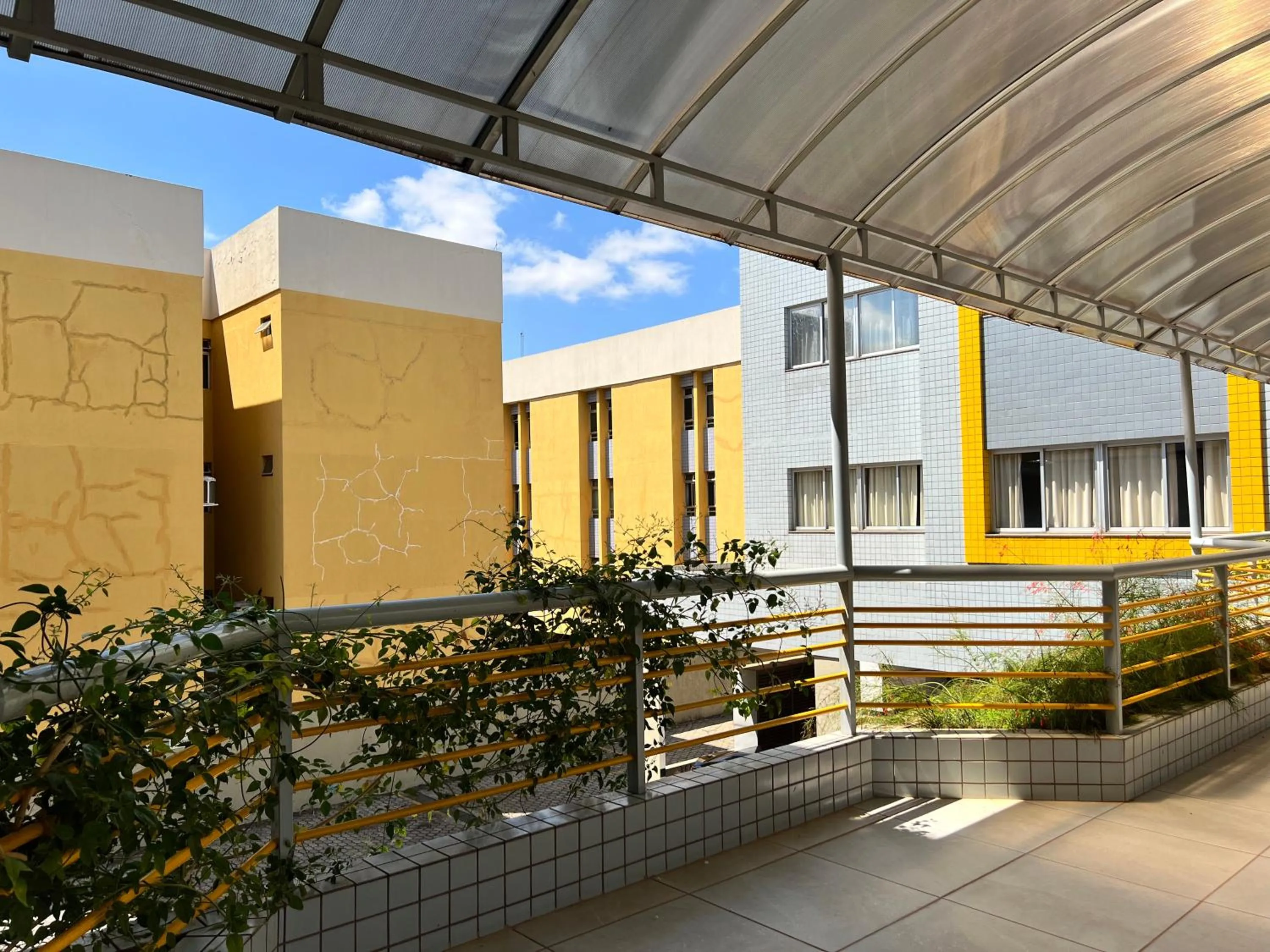 Property building in Multiparque Hplus Long Stay