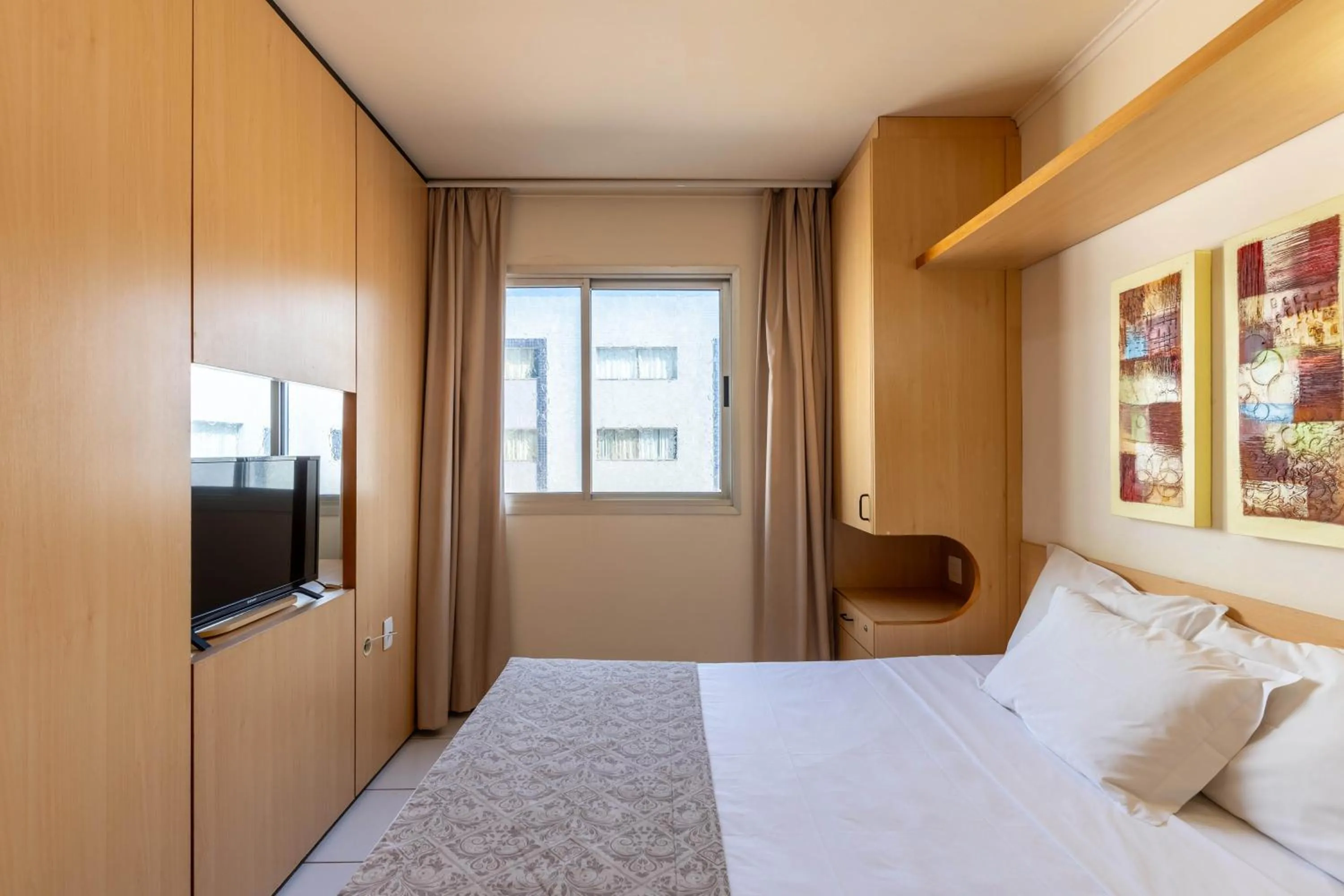 Bed in Multiparque Hplus Long Stay