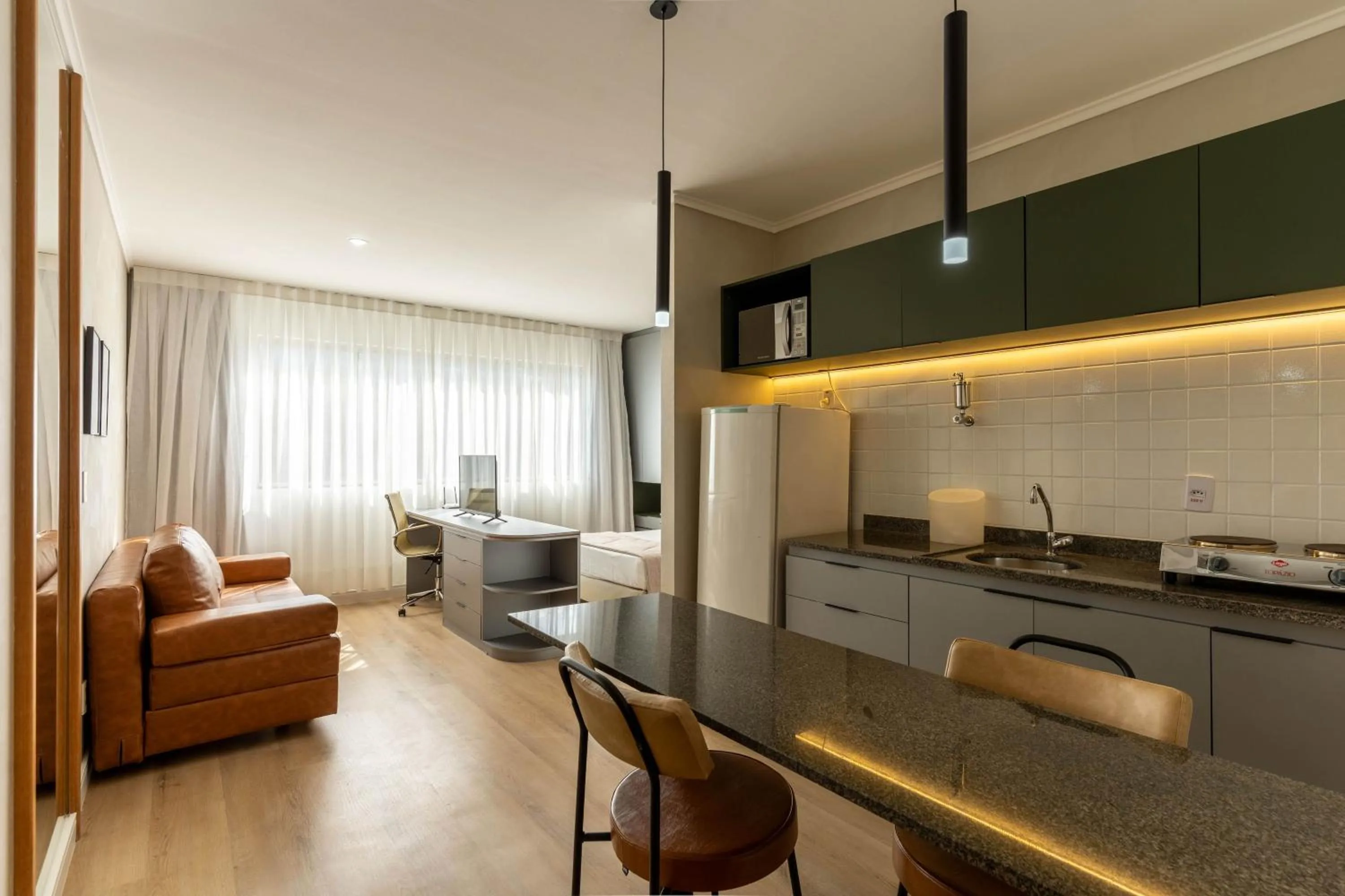 Multiparque Hplus Long Stay