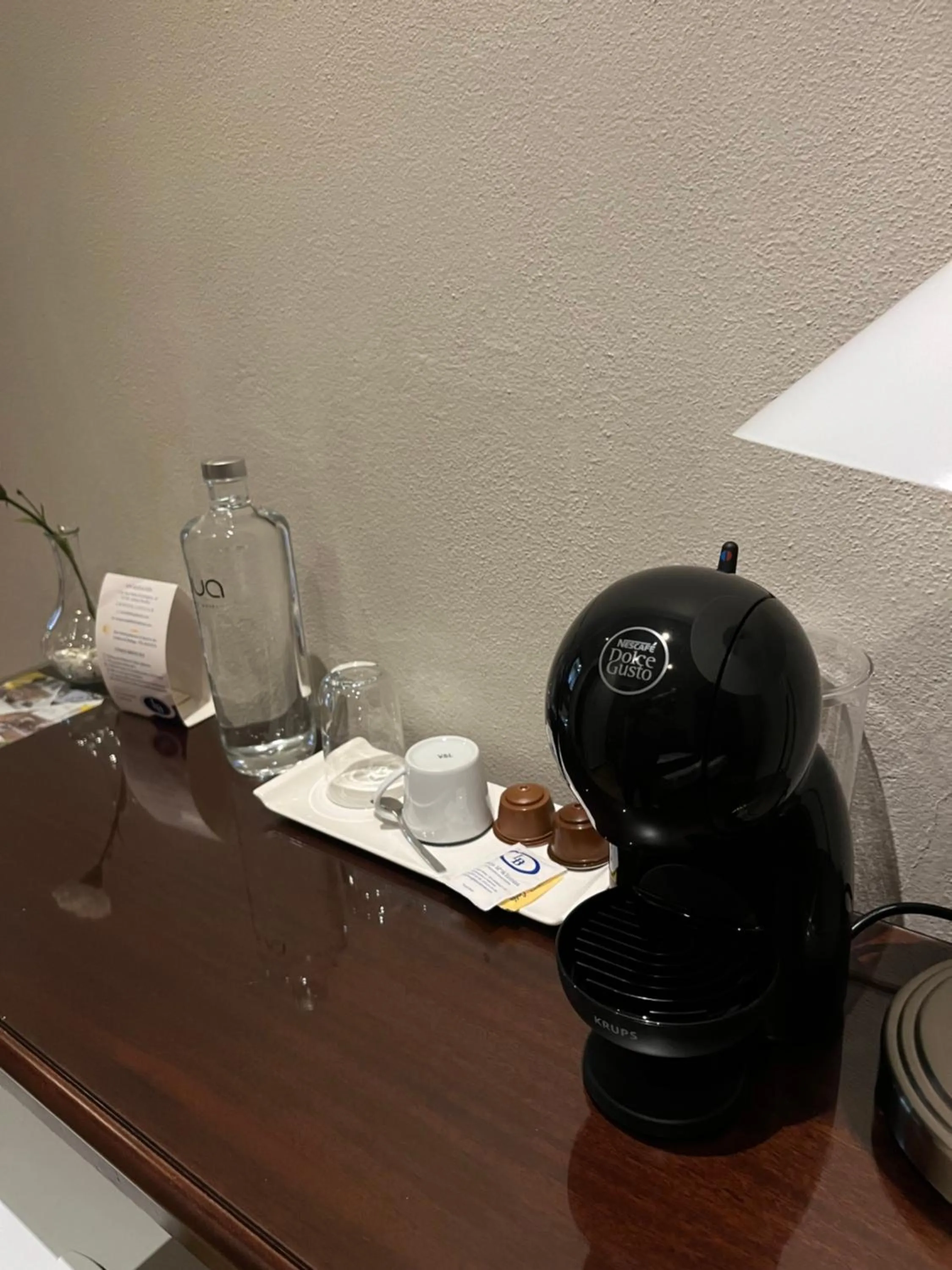 Coffee/tea facilities in Hotel LB Lebrija by MA 22 Puntos