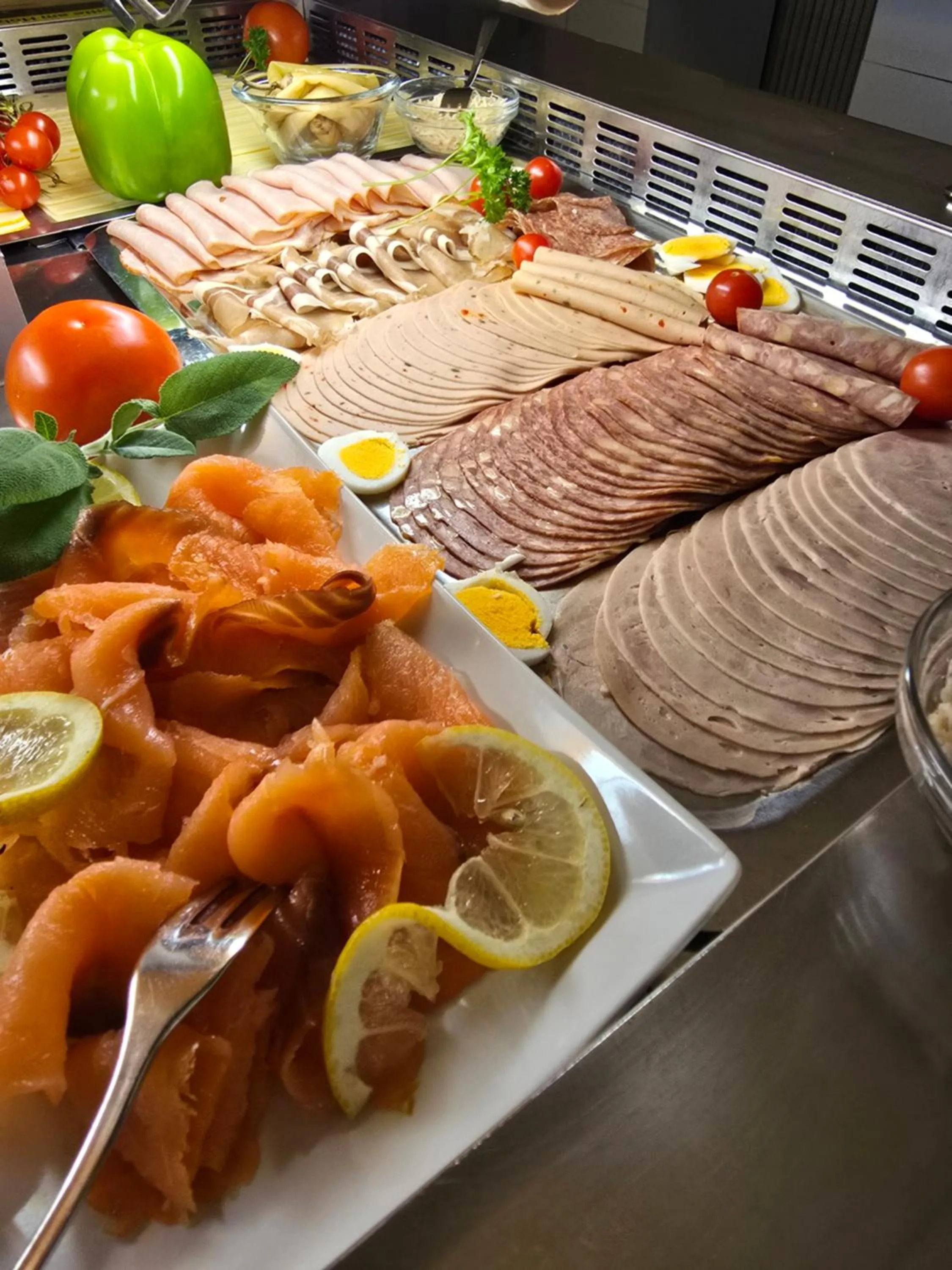 Buffet breakfast in Hotel Kirchenwirt