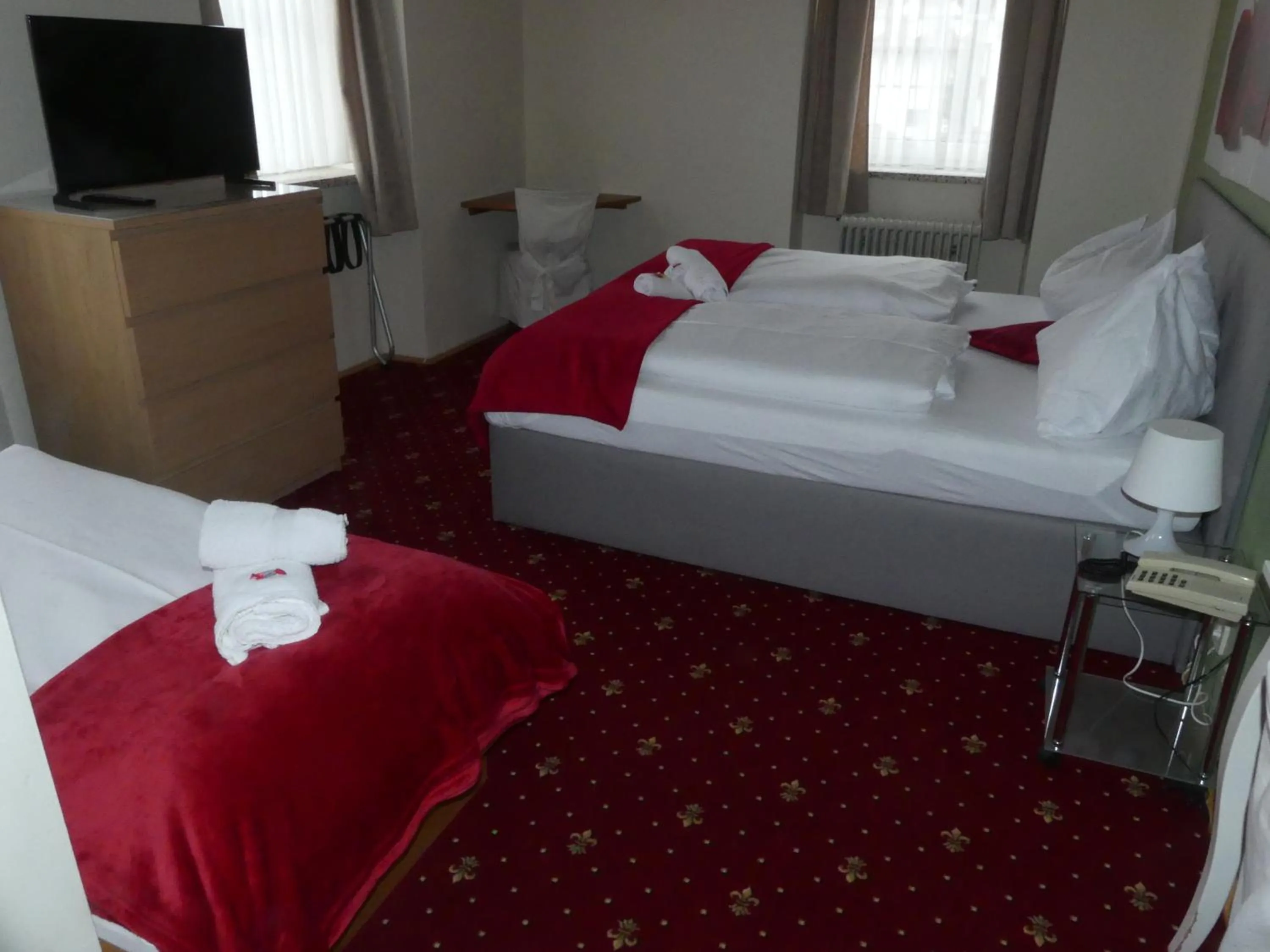 Photo of the whole room, Bed in Hotel Kirchenwirt