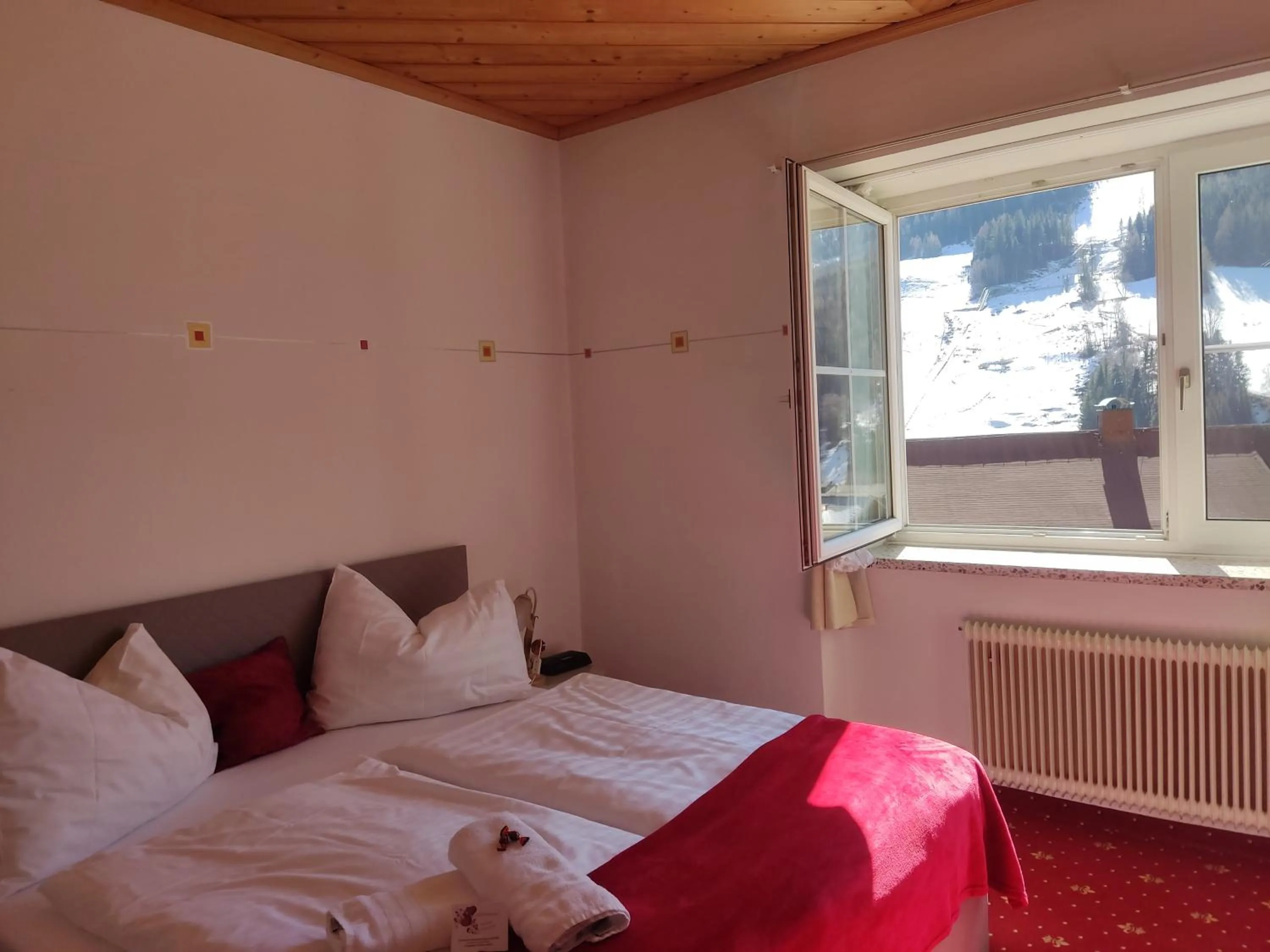 Photo of the whole room, Bed in Hotel Kirchenwirt