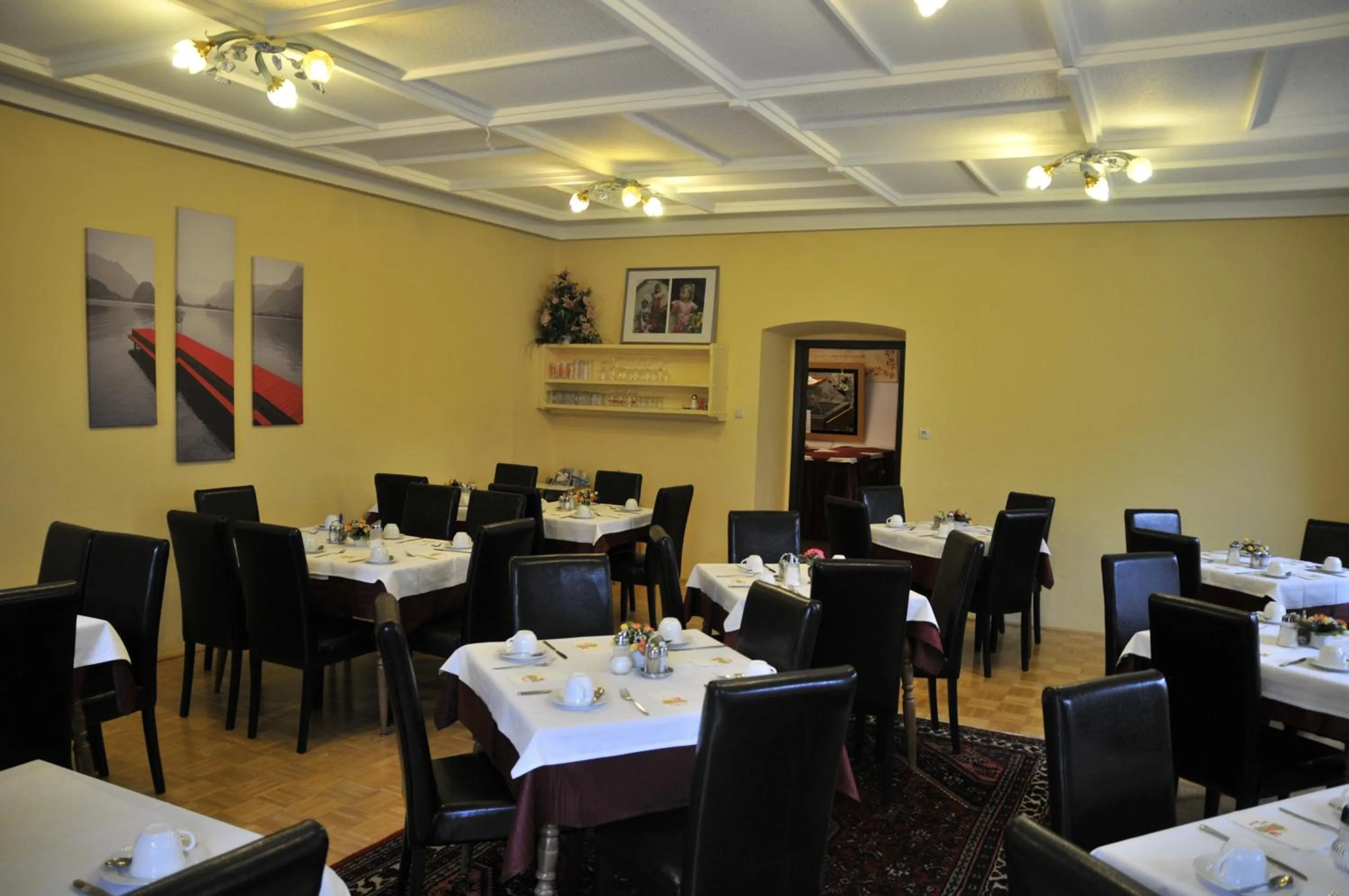 Restaurant/places to eat in Hotel Kirchenwirt
