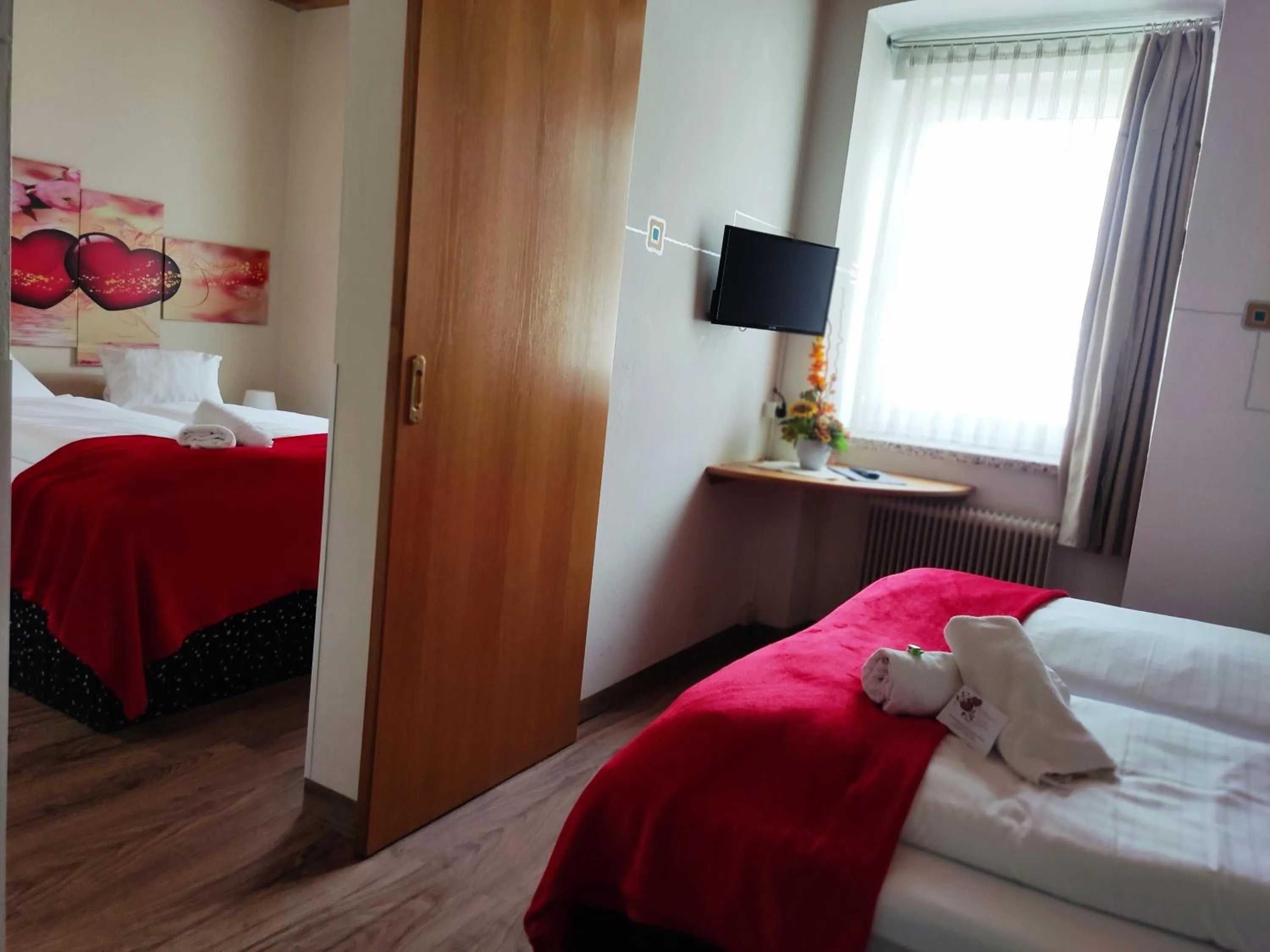 Staff, Bed in Hotel Kirchenwirt