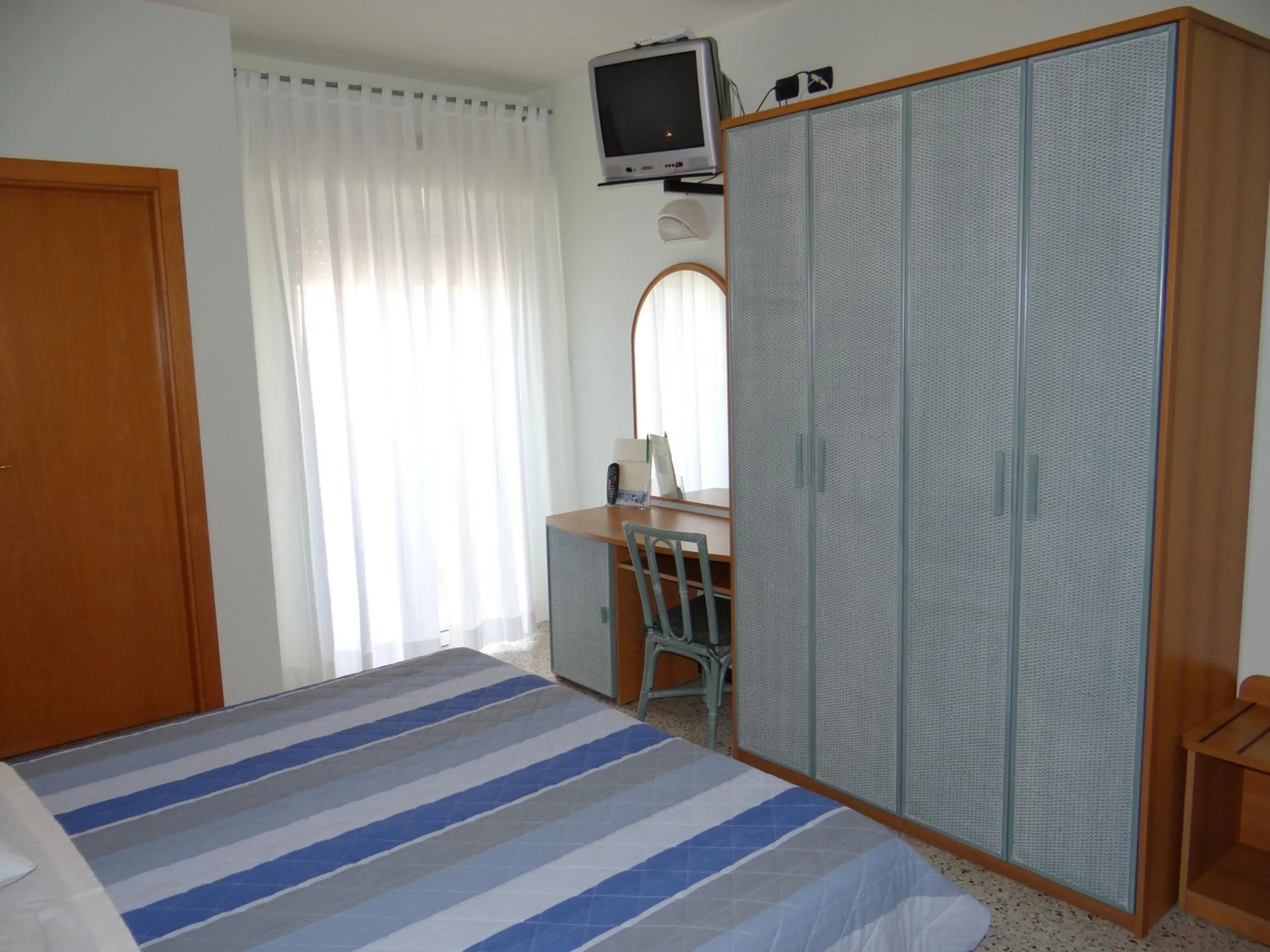 Photo of the whole room, Bed in Hotel Aquila D'Oro