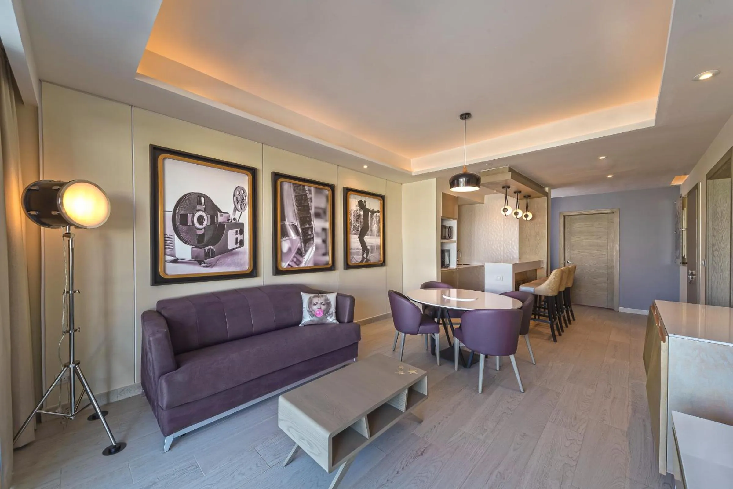 Seating area in Planet Hollywood Cancun Adult Scene by Royalton, An Autograph Collection All-Inclusive Resort - Adults Only