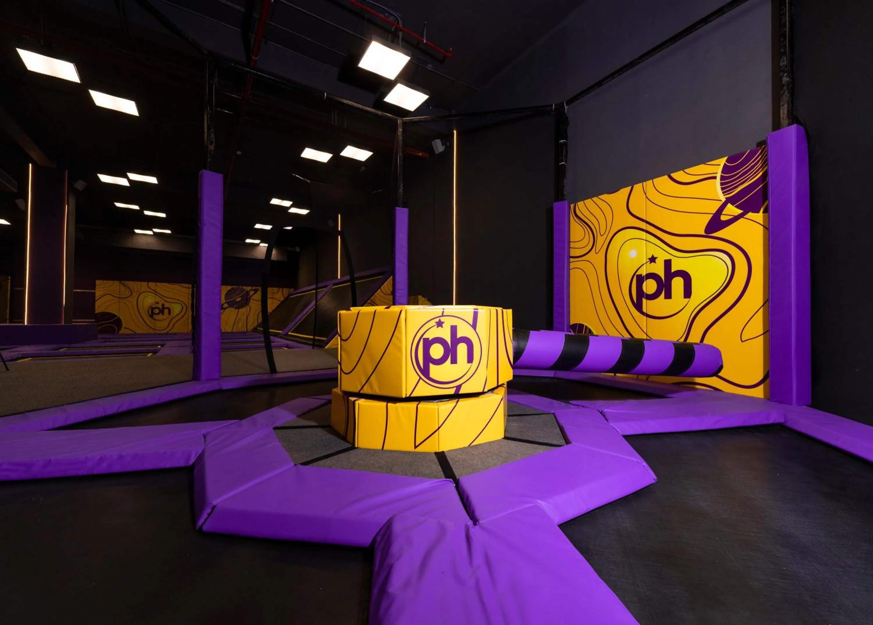 Entertainment in Planet Hollywood Cancun Adult Scene by Royalton, An Autograph Collection All-Inclusive Resort - Adults Only