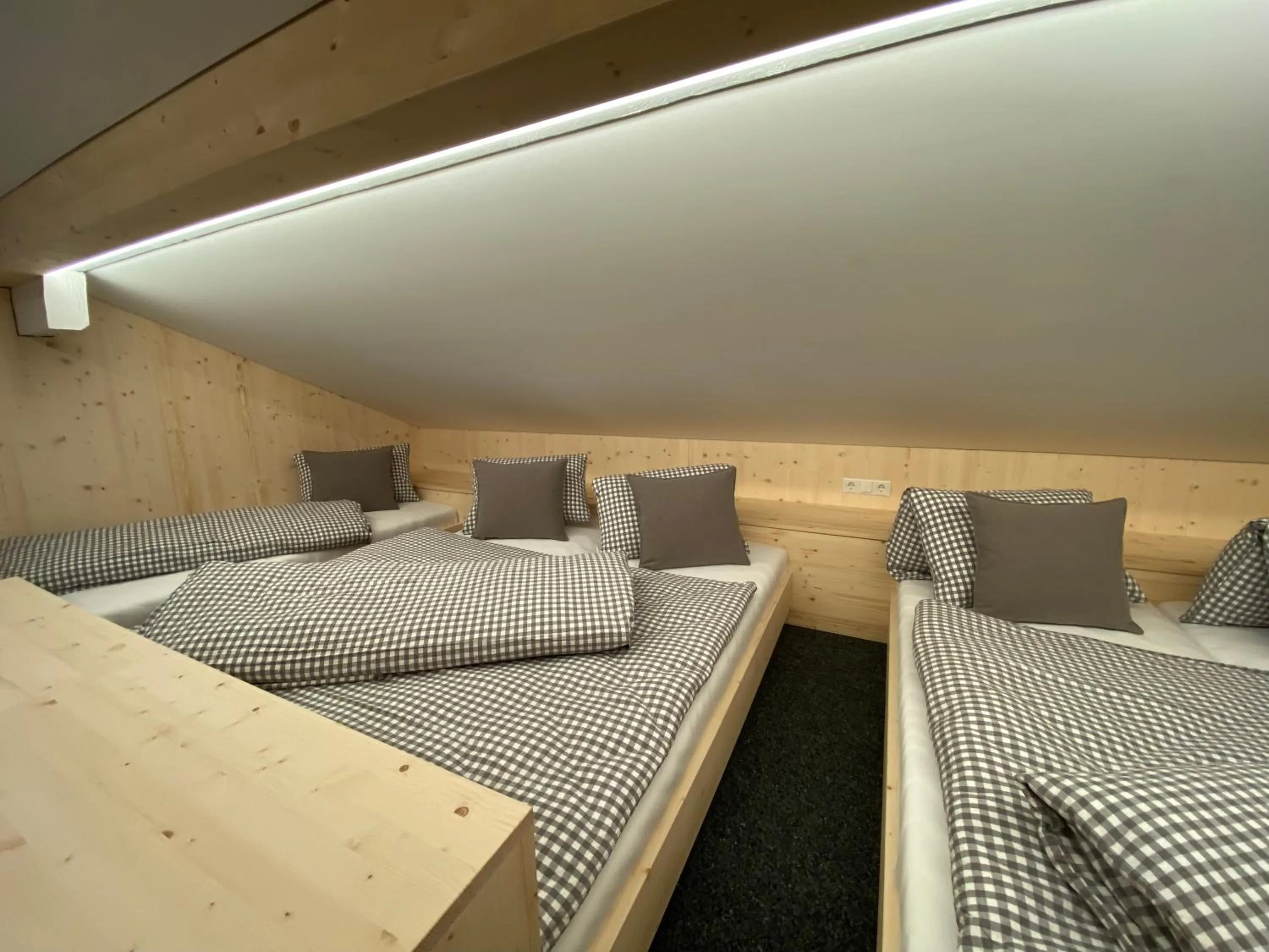 Bed in Gasthaus Sulzfluh