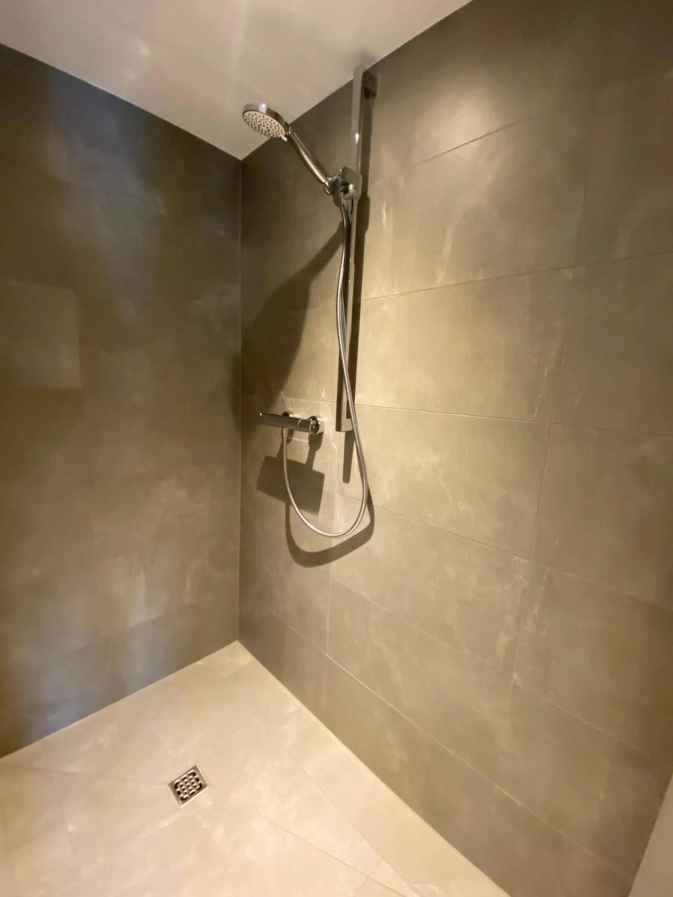 Shower in Gasthaus Sulzfluh