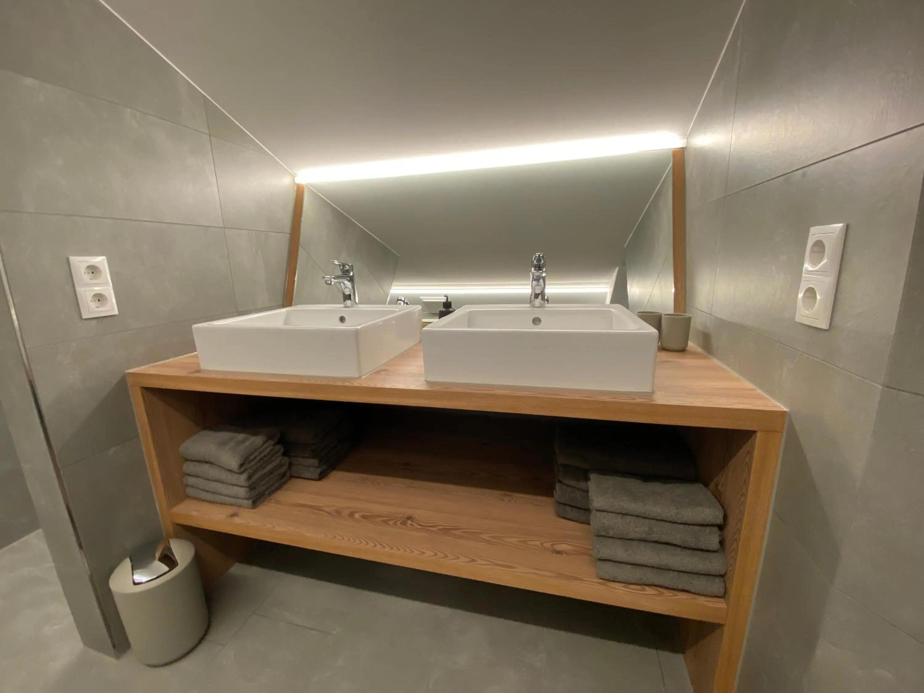 Bathroom in Gasthaus Sulzfluh