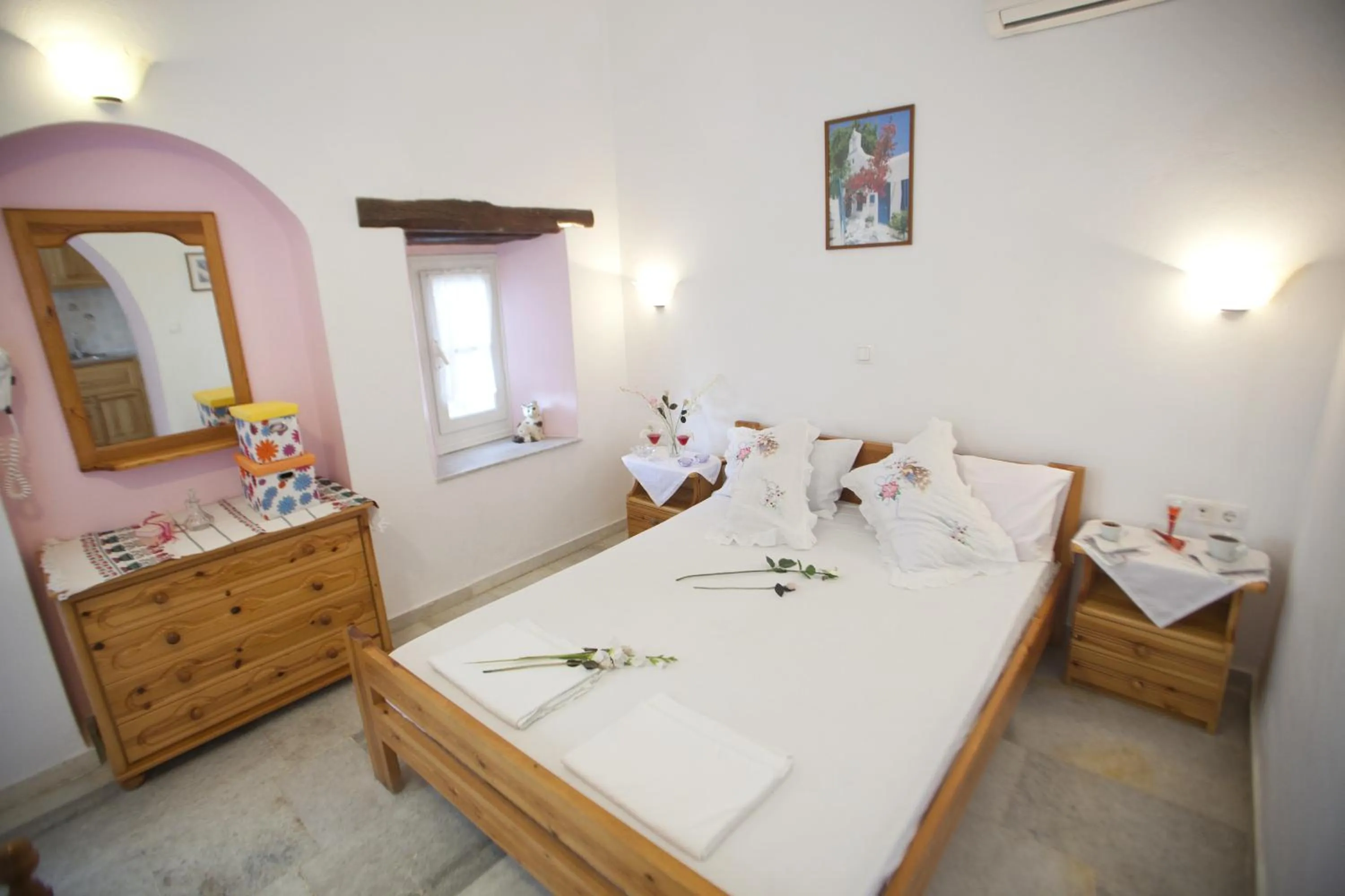 Bedroom, Bed in Something Else