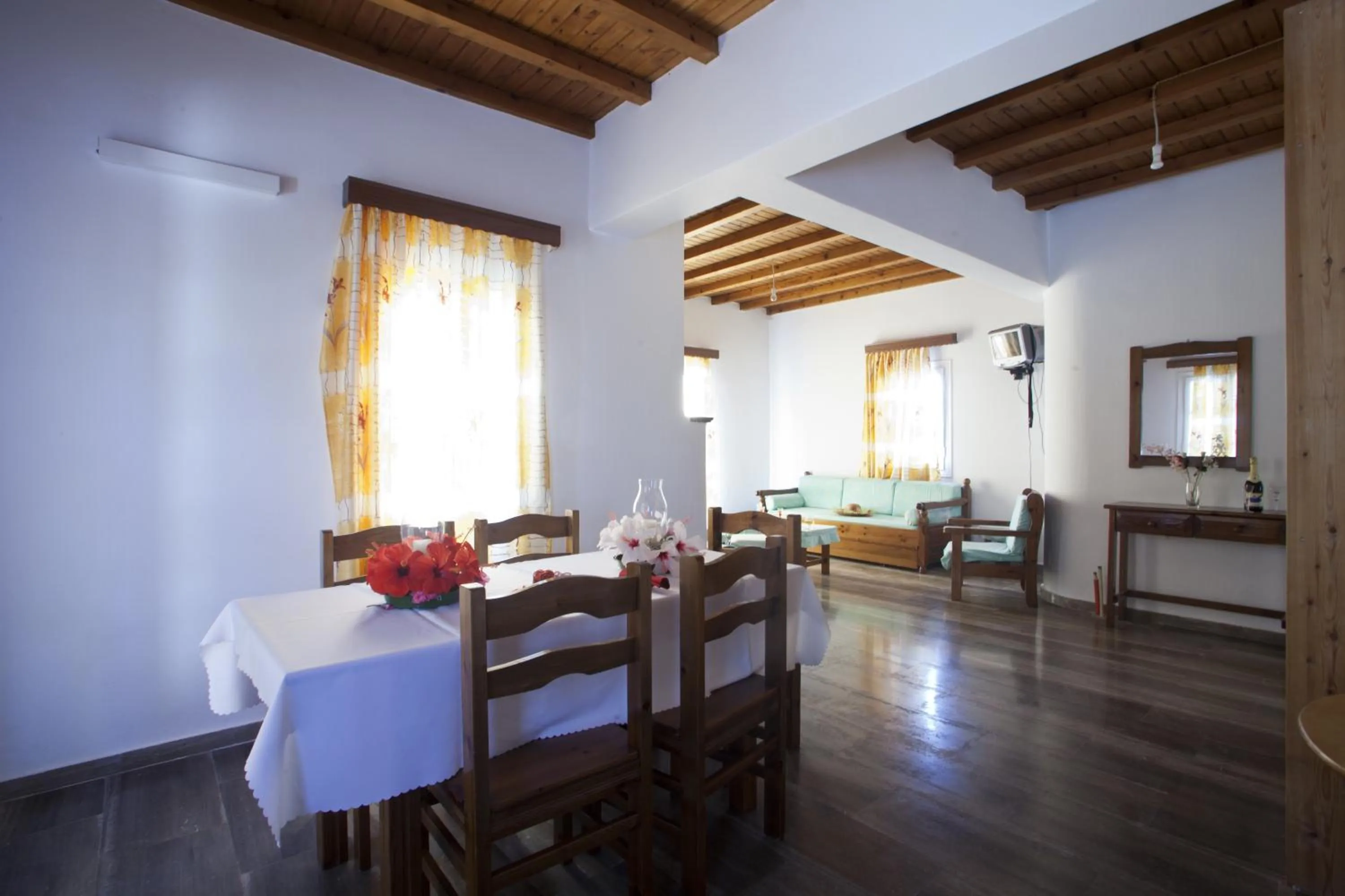 Dining area in Something Else