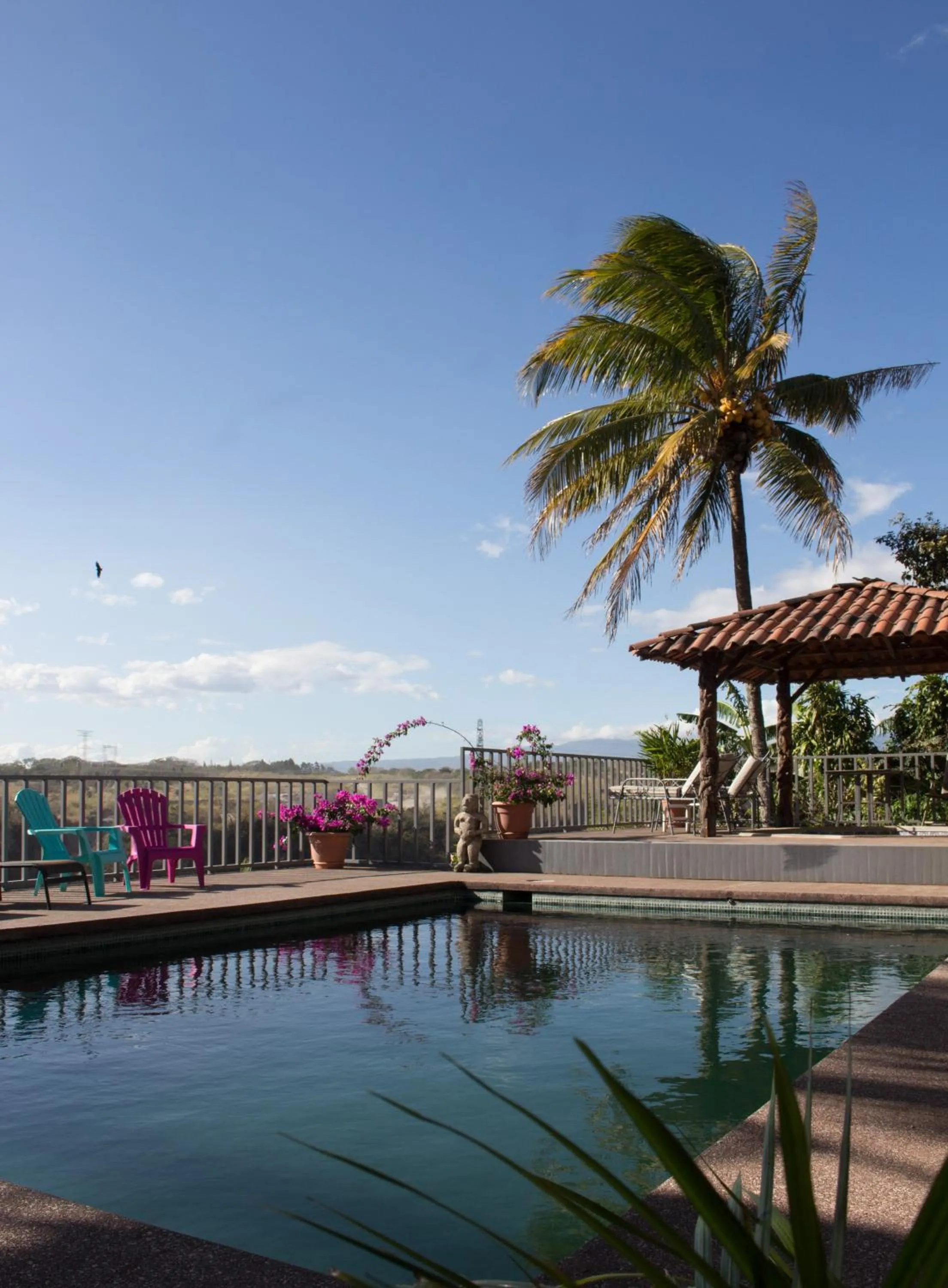 Pool view in Vista Canyon Inn