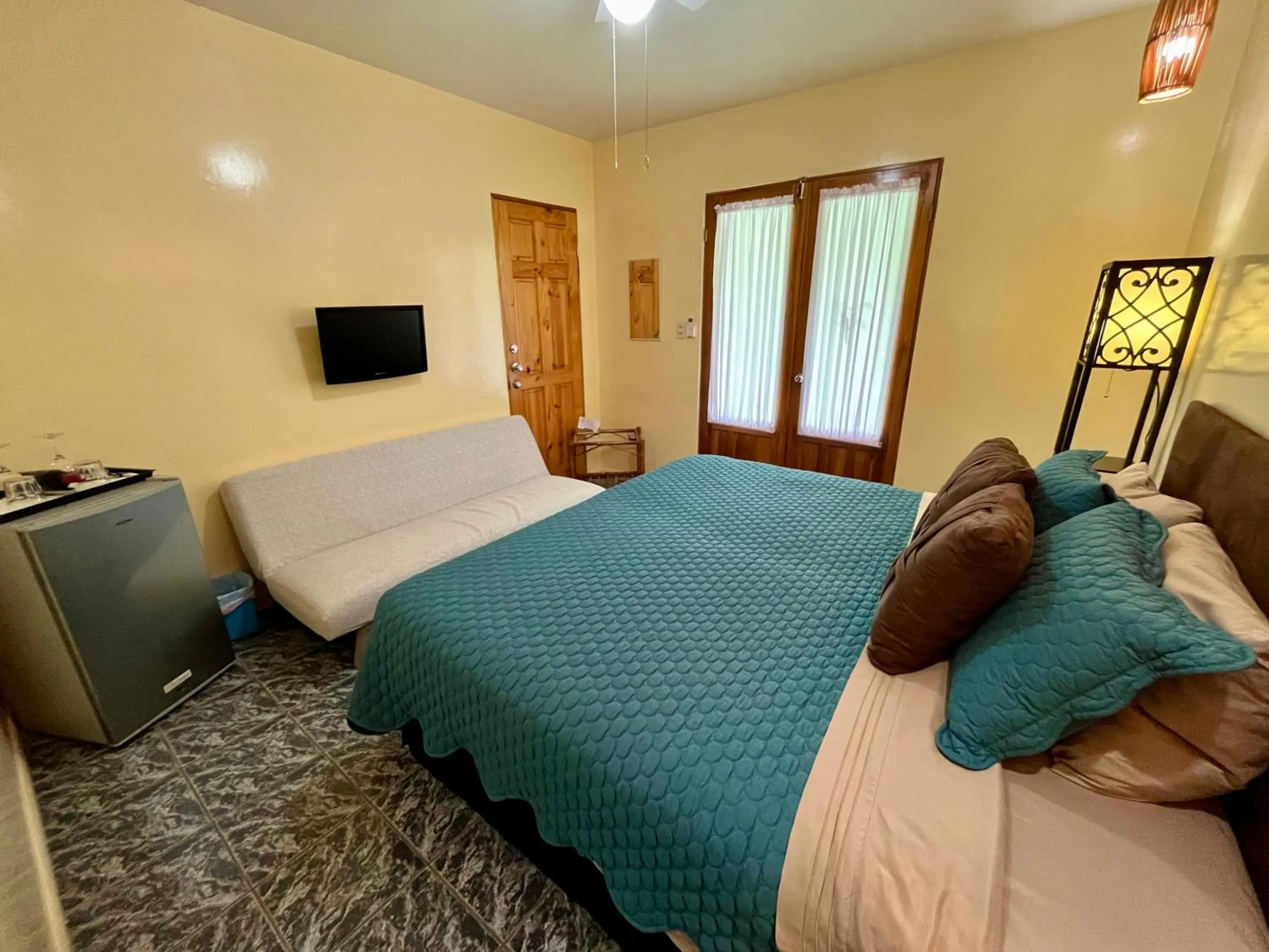 Photo of the whole room, Bed in Vista Canyon Inn