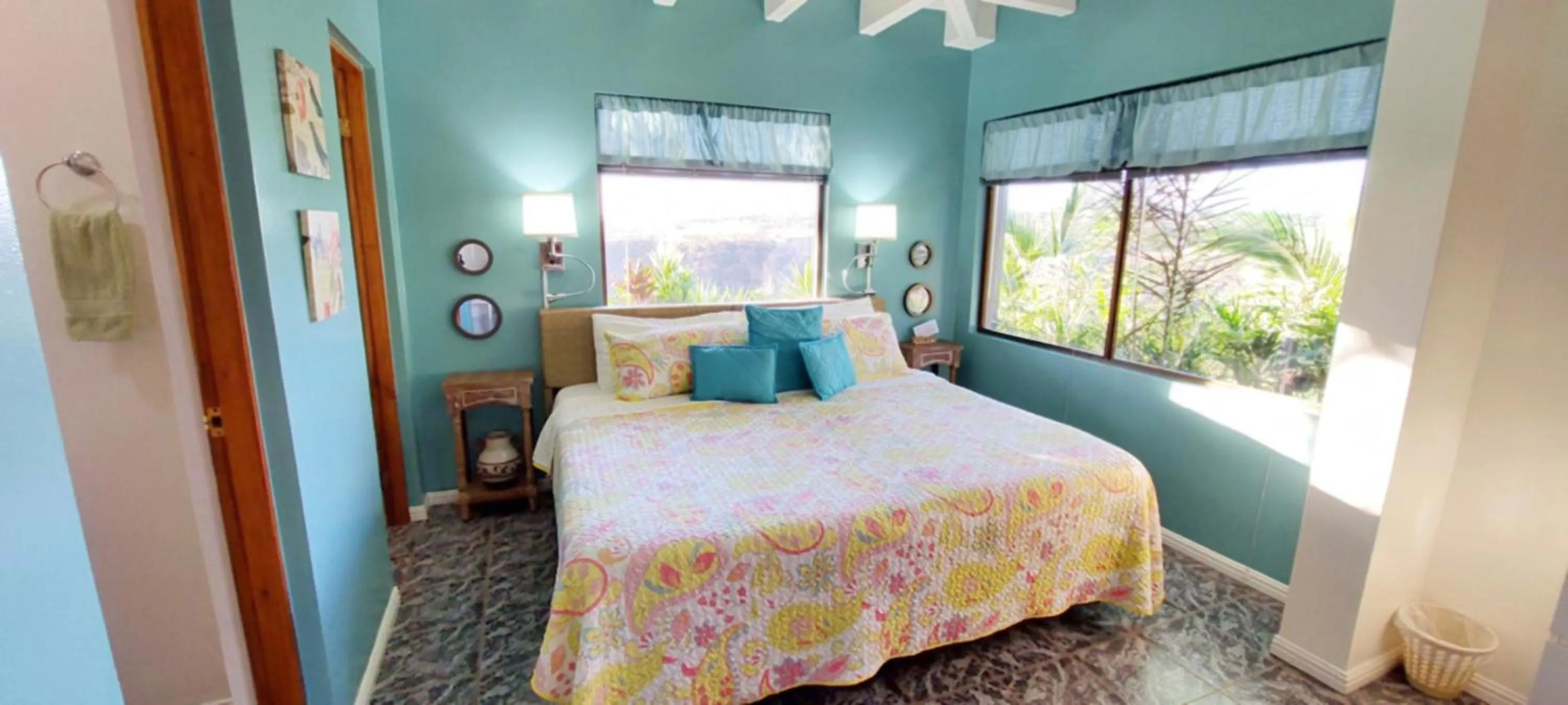 Photo of the whole room, Bed in Vista Canyon Inn