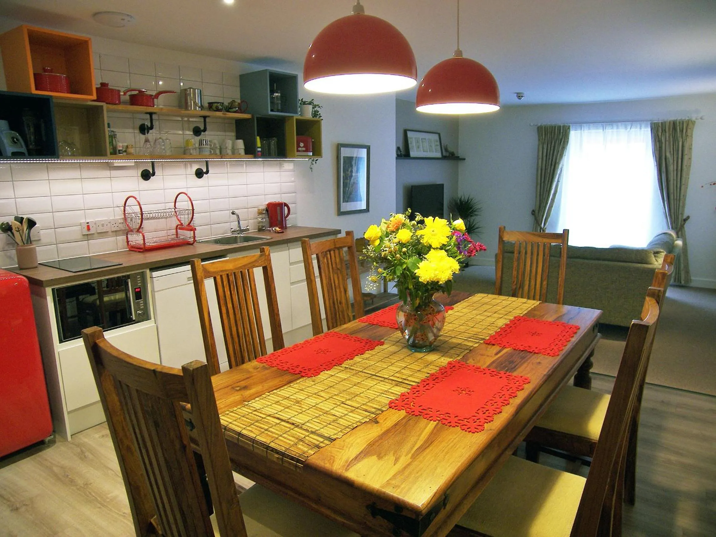 Dining area in Beaverhall Apartments
