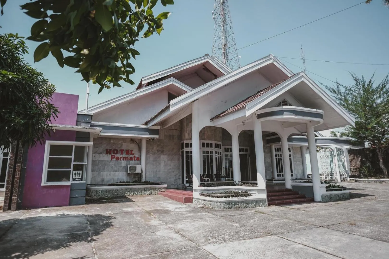 RedDoorz Syariah near RSUD Kolonel Abundjani Bangko